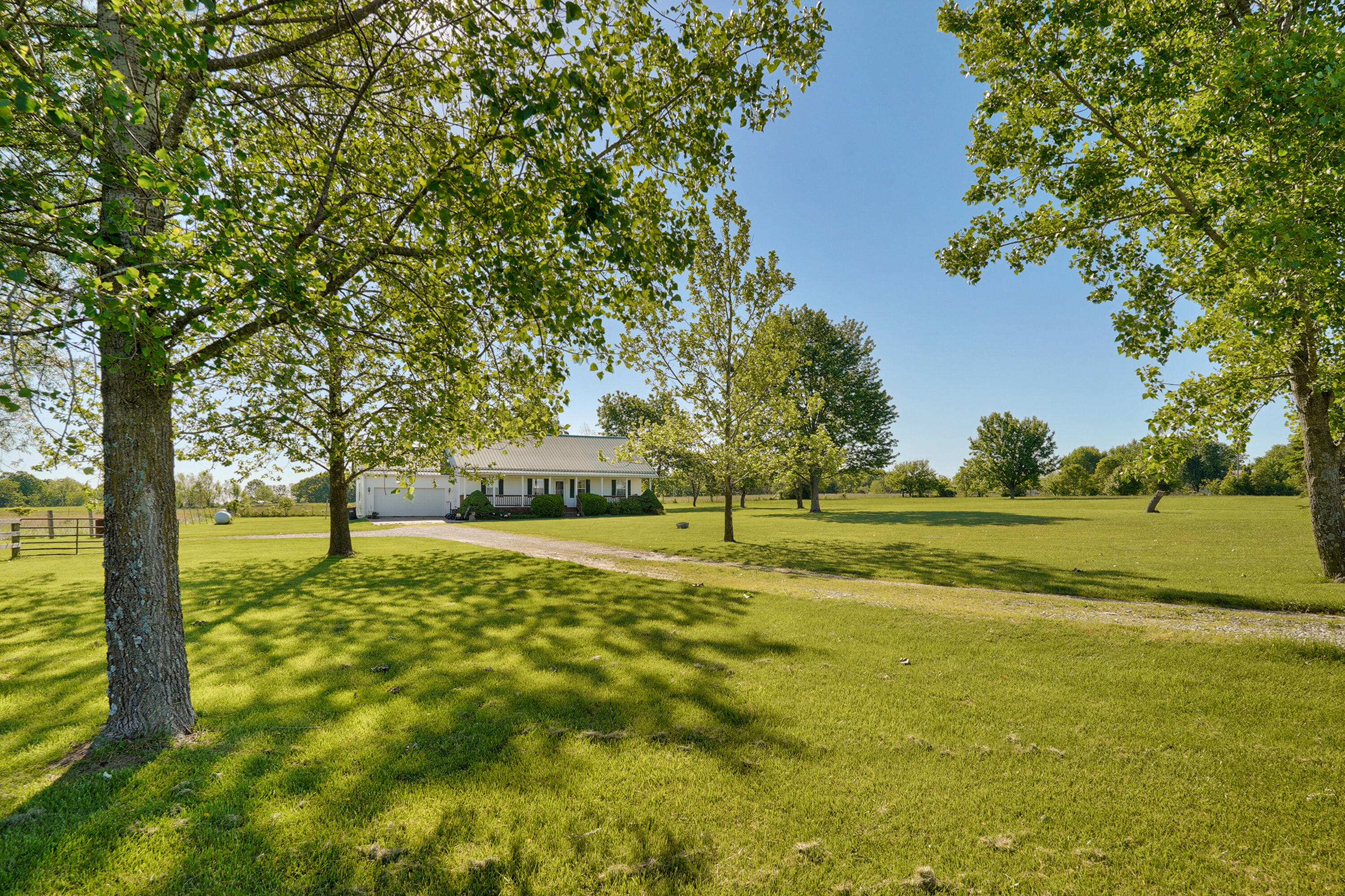 188 Plainview Drive Property Photo 33