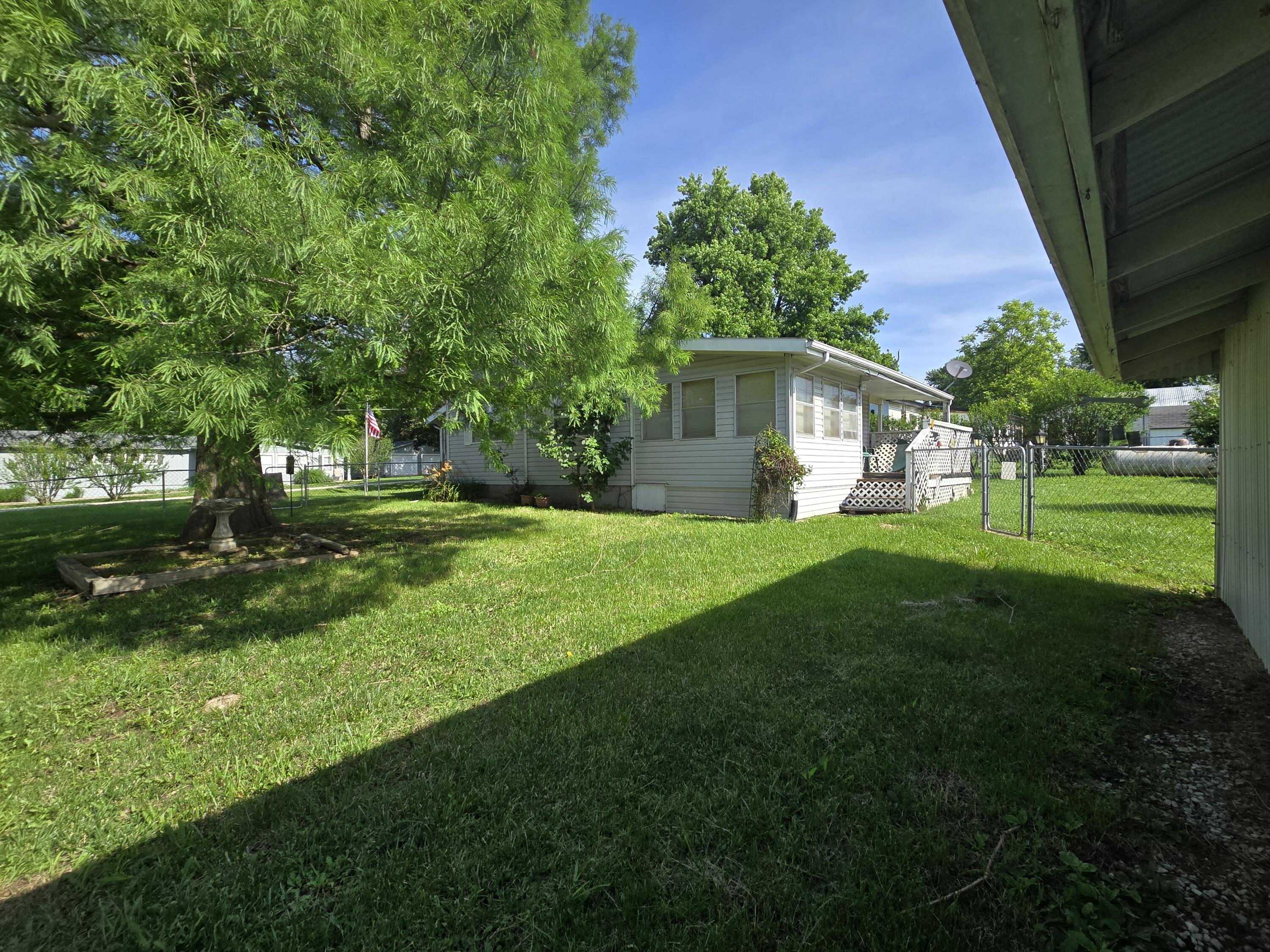 22225 County Road 271a Property Photo 29