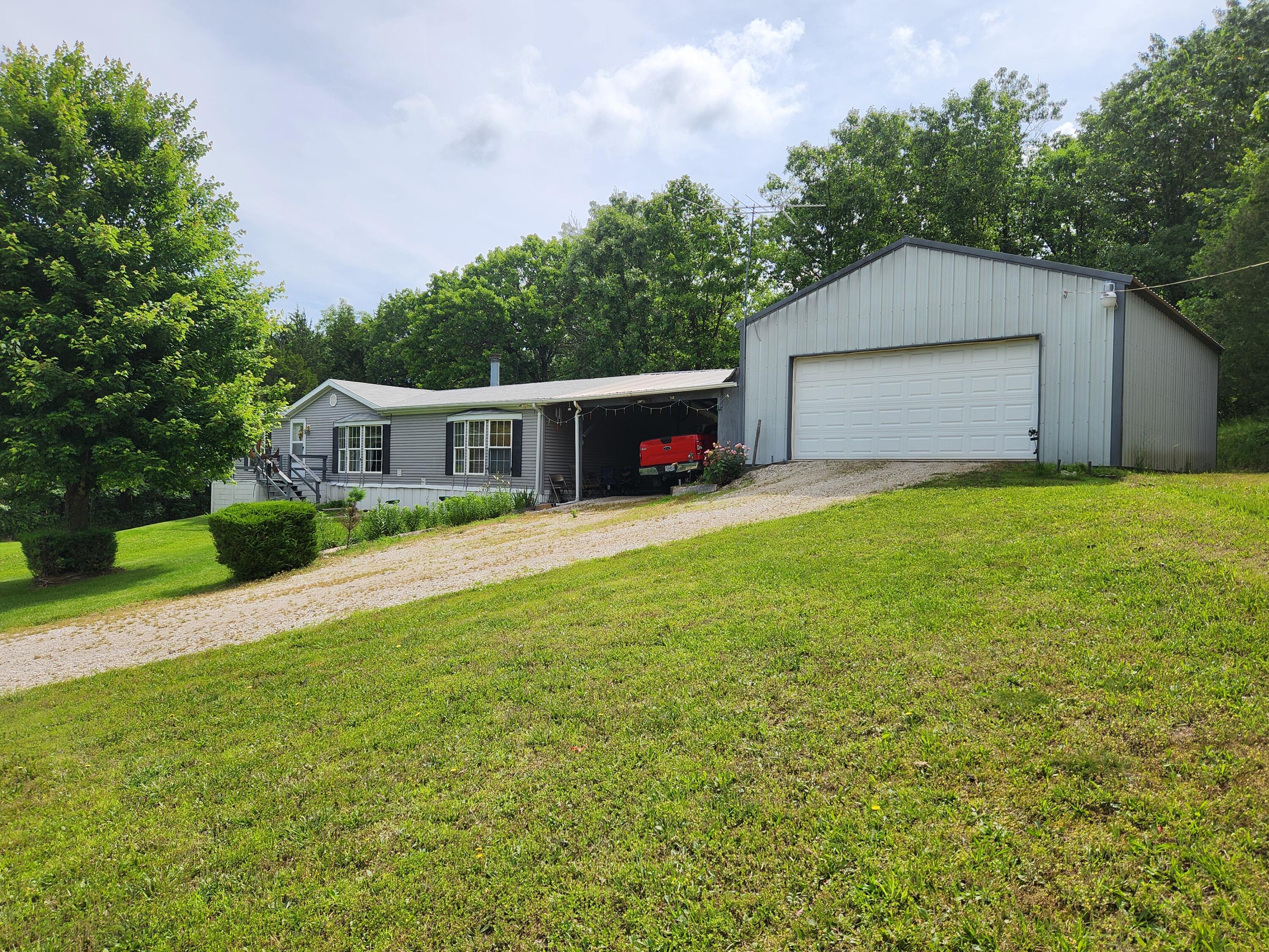 2282 Turnbo Road Property Photo 1