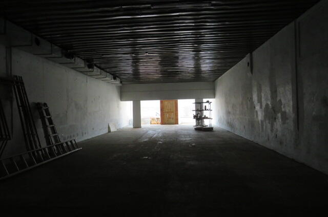 310 East Commercial Street Property Photo 5