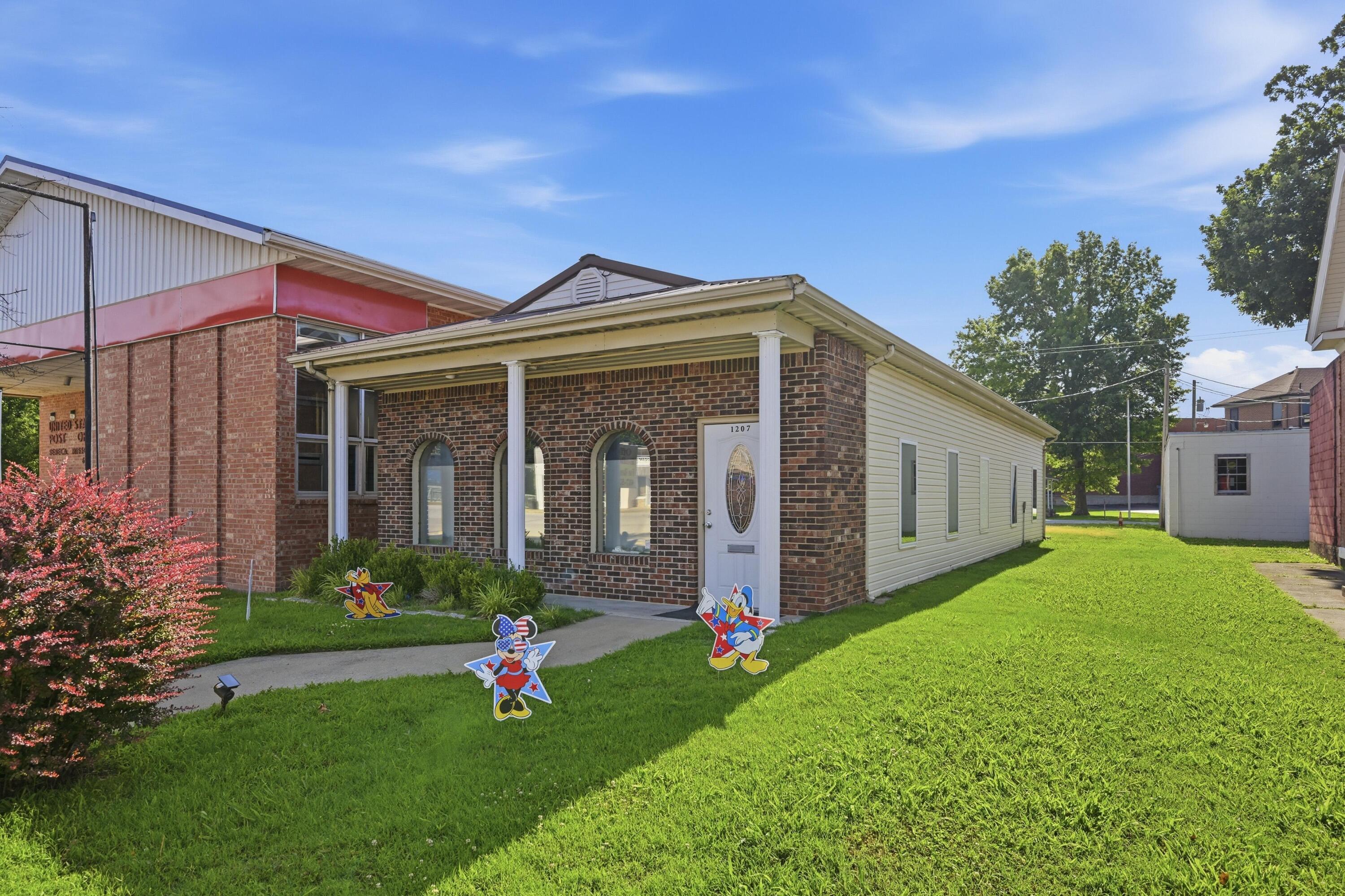 1207 Cherokee Avenue Property Photo 1
