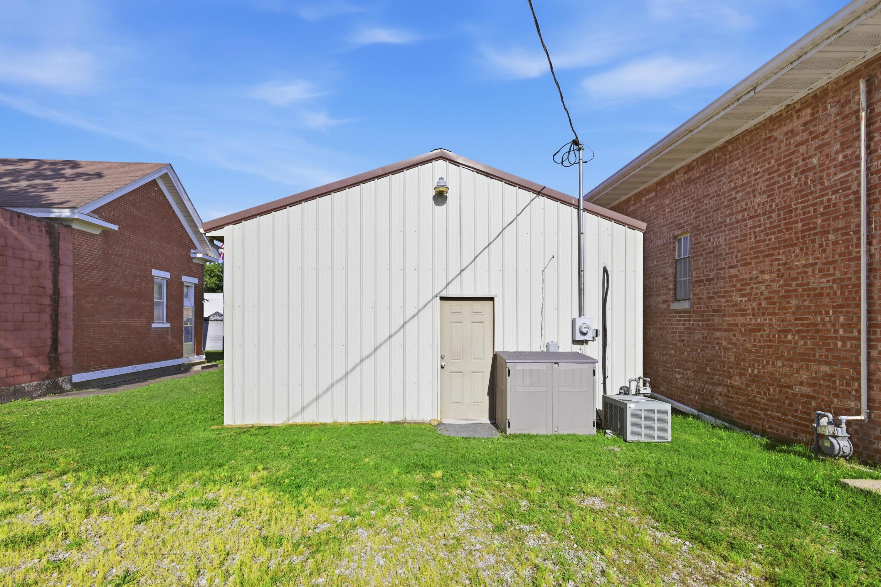 1207 Cherokee Avenue Property Photo 21