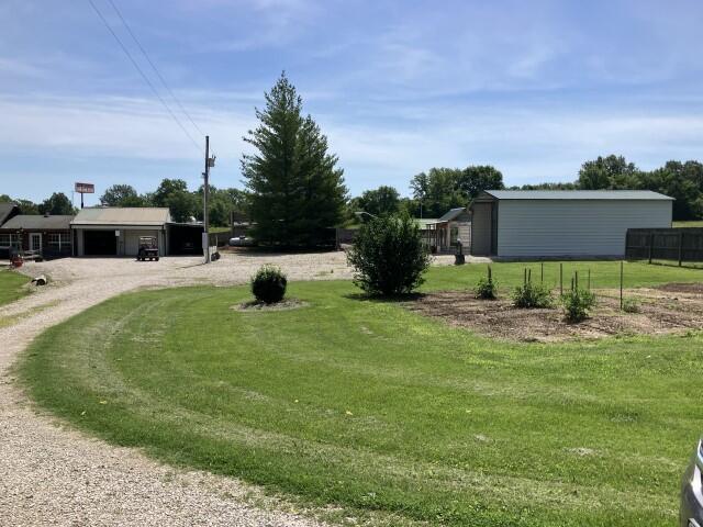 593 West Old Highway 65 Property Photo 13