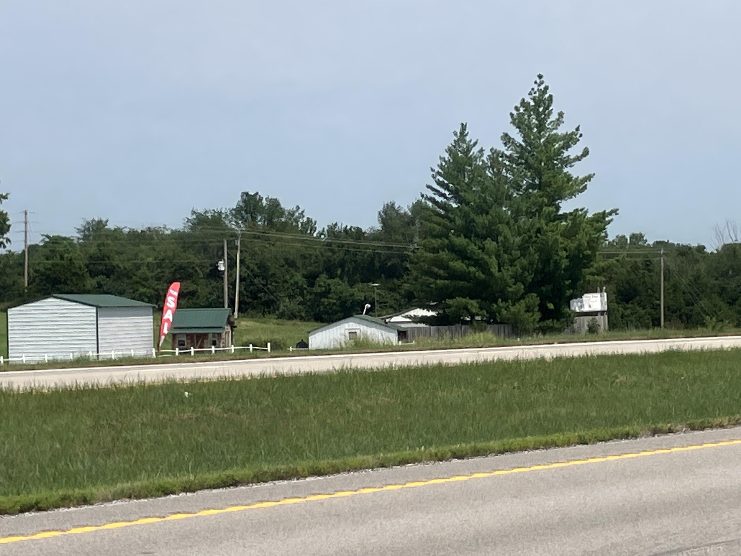 593 West Old Highway 65 Property Photo 20