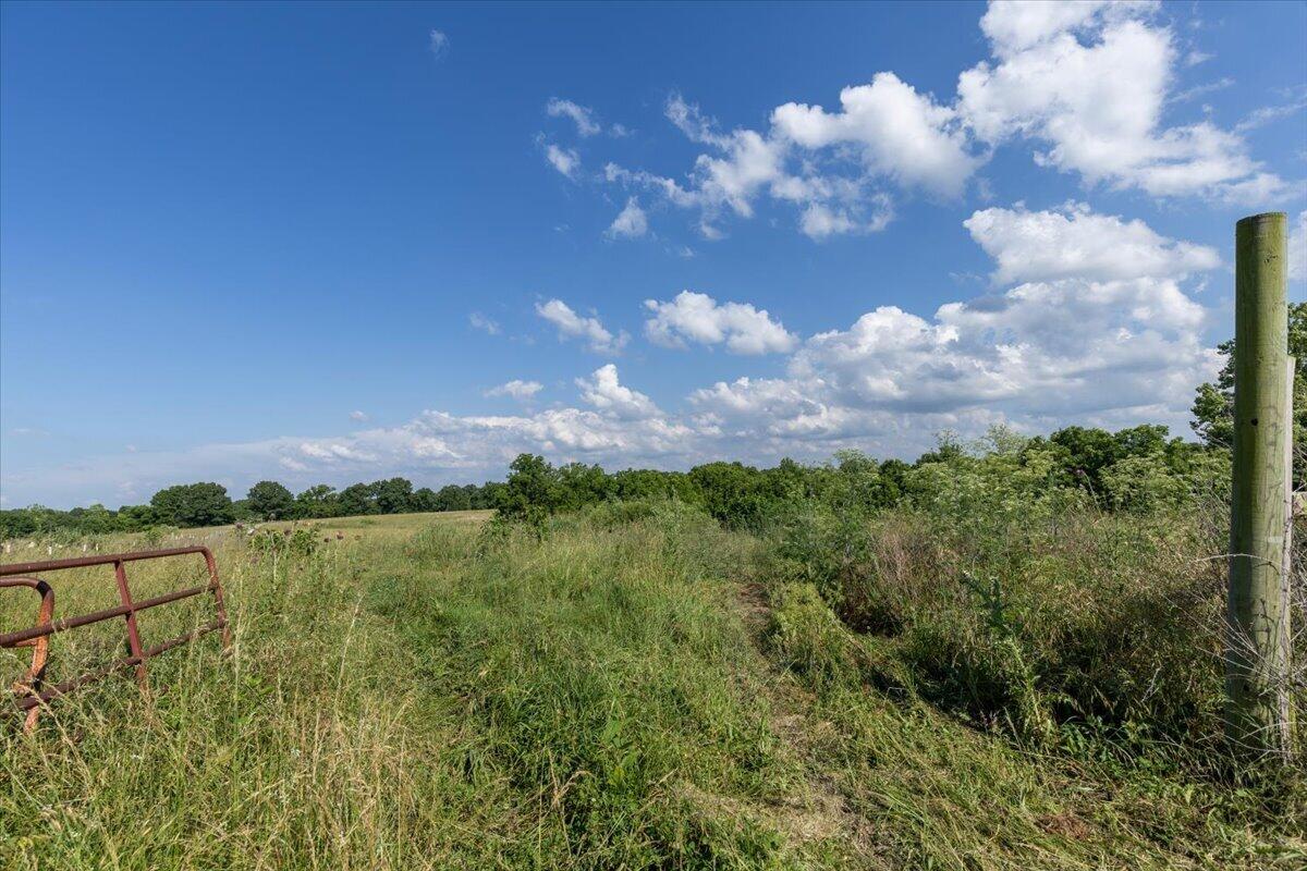 794 State Highway East Property Photo 41