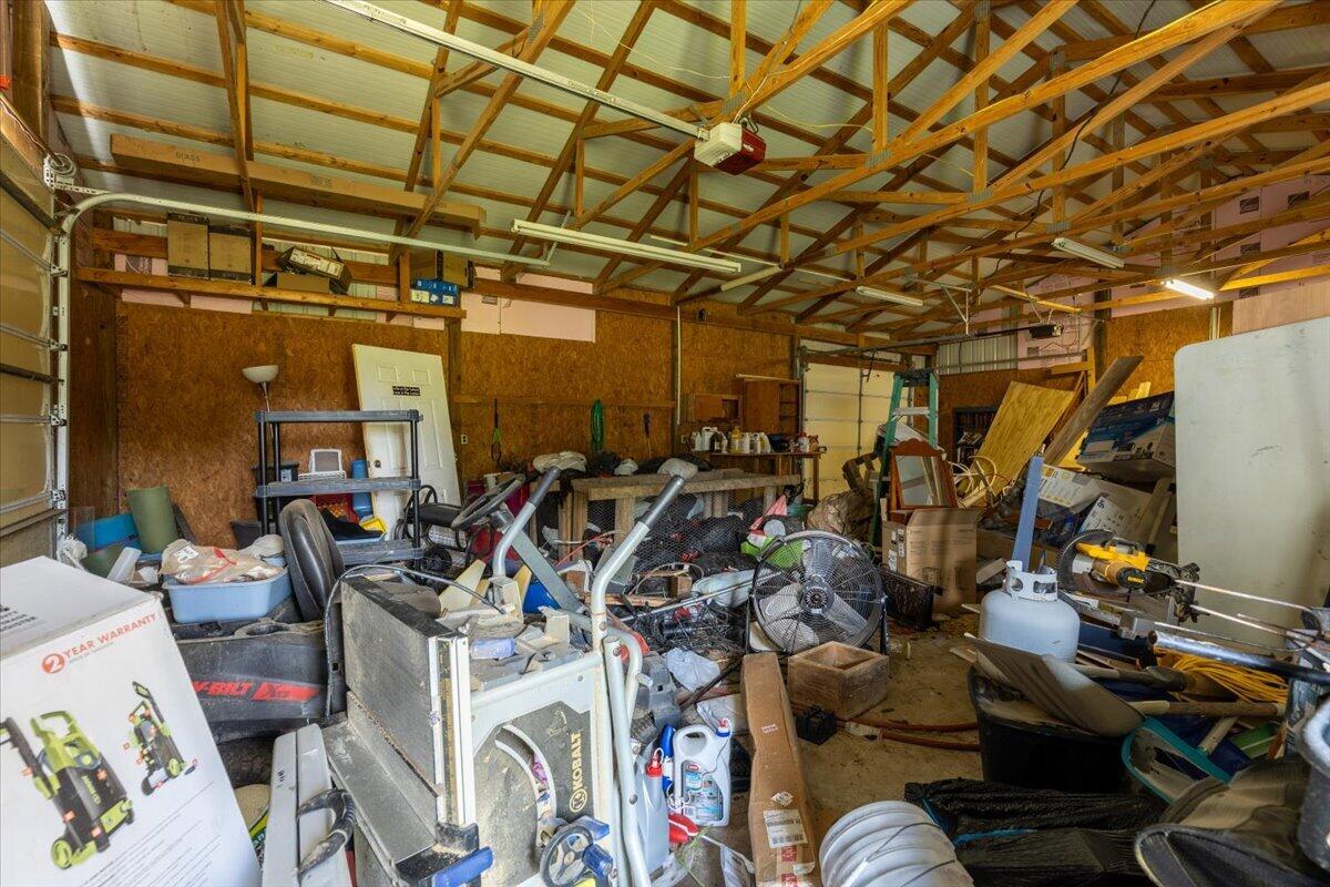 794 State Highway East Property Photo 43