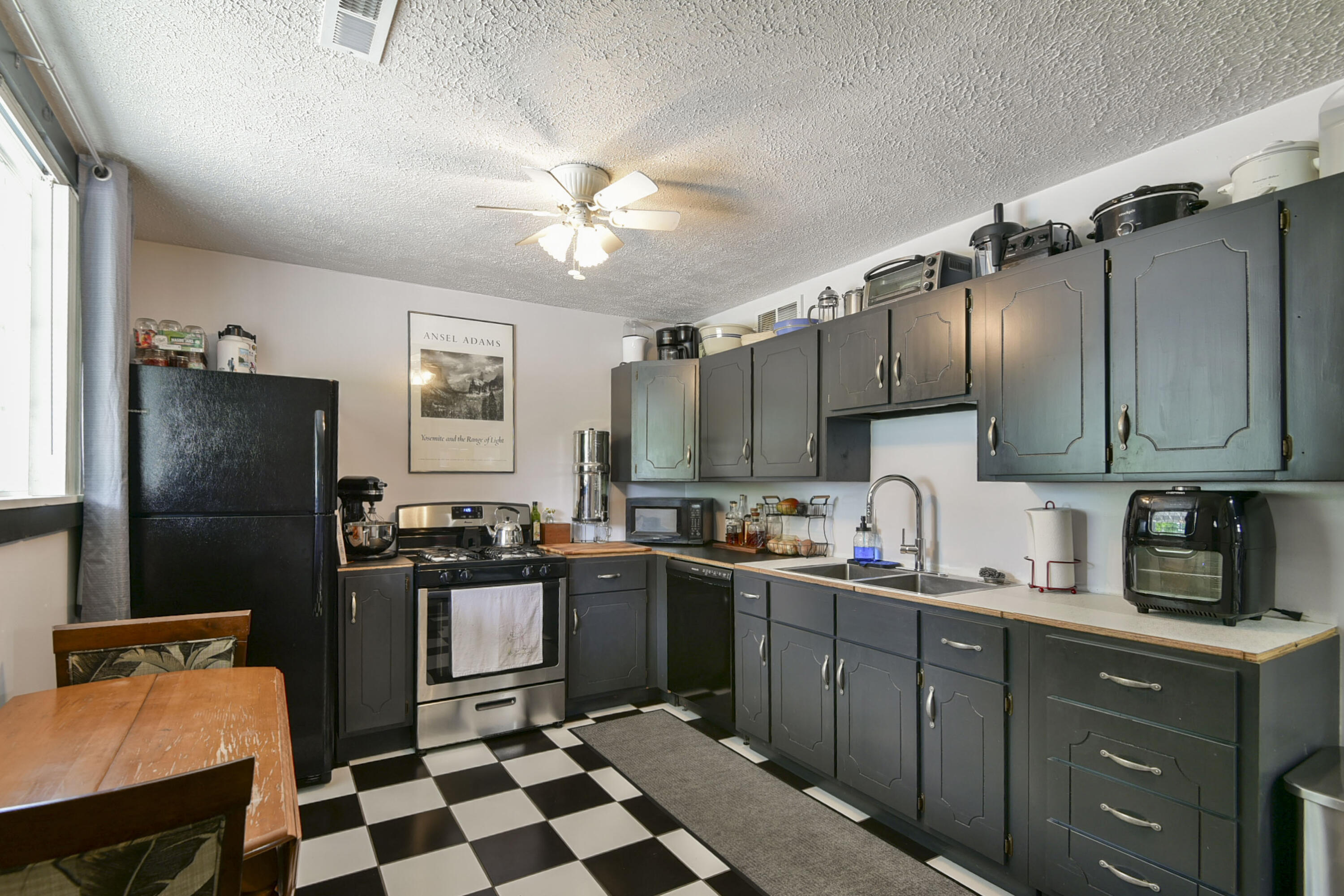 4952 Highway F Property Photo 7