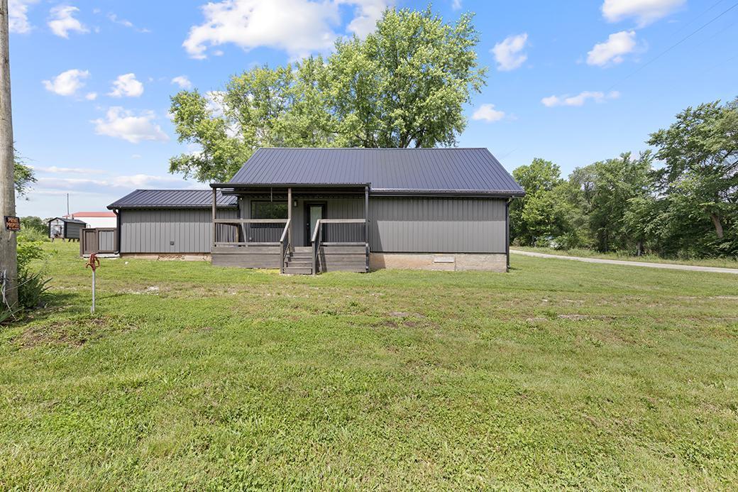 332 Fir Road Property Photo 2