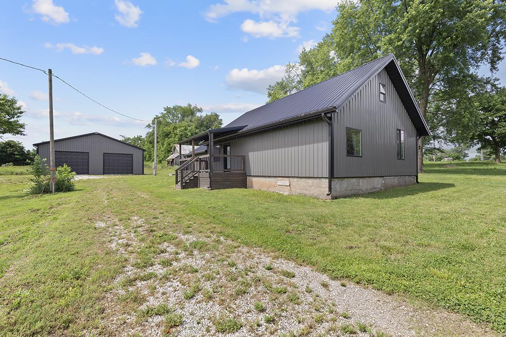 332 Fir Road Property Photo 4