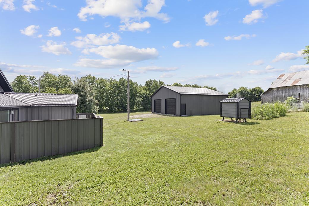 332 Fir Road Property Photo 8