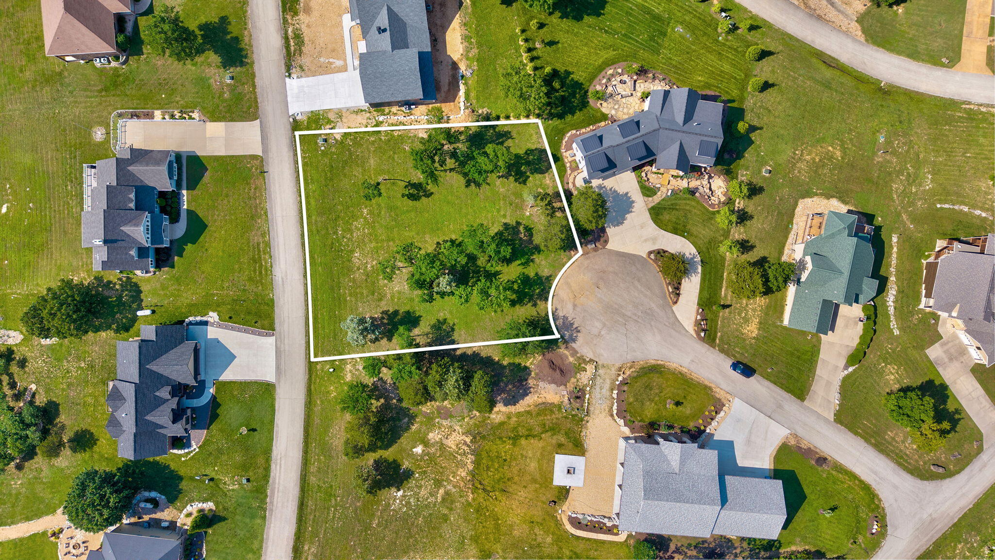 28 Toby Circle Property Photo 2