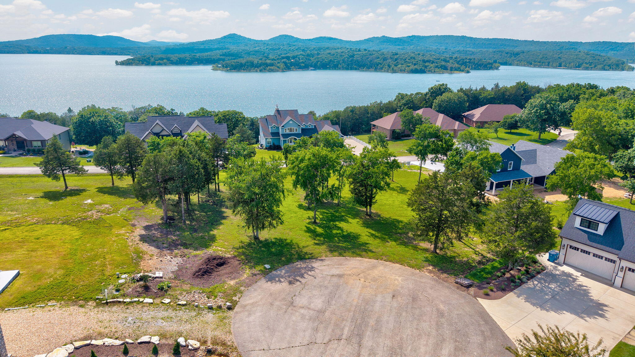 28 Toby Circle Property Photo 8