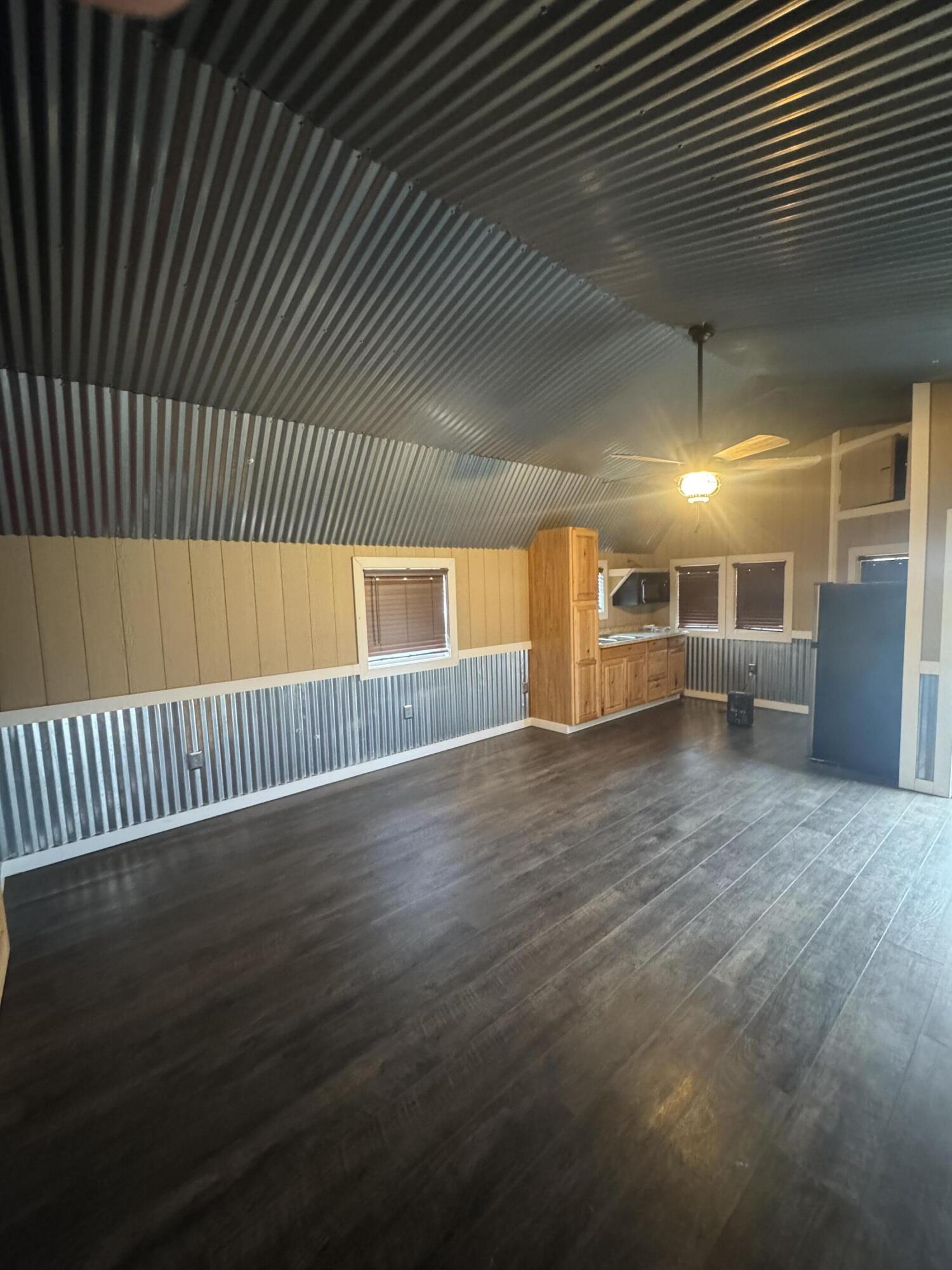 19370 Urchin Drive Property Photo 9