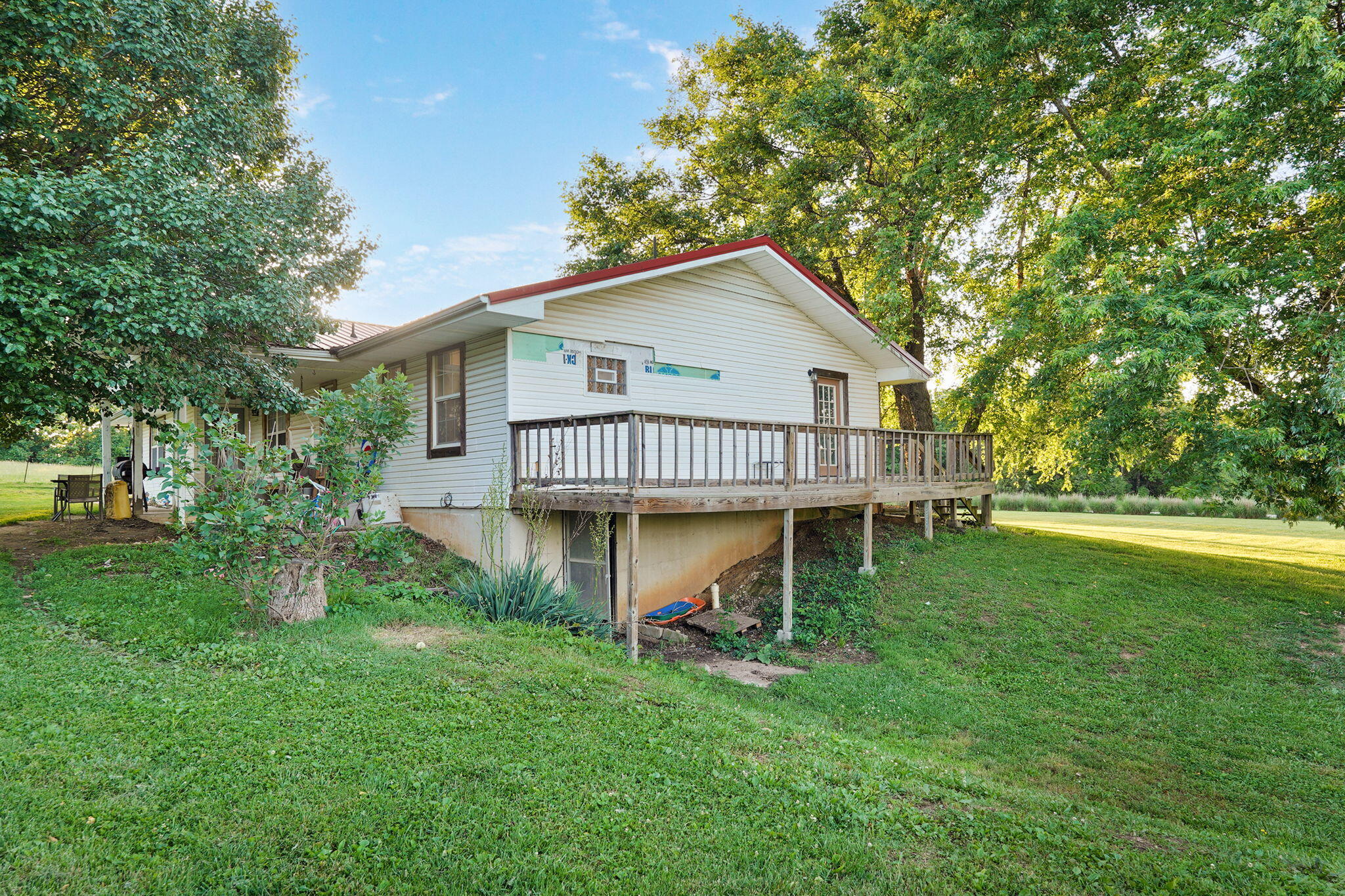 924 Plank School Road Property Photo 32