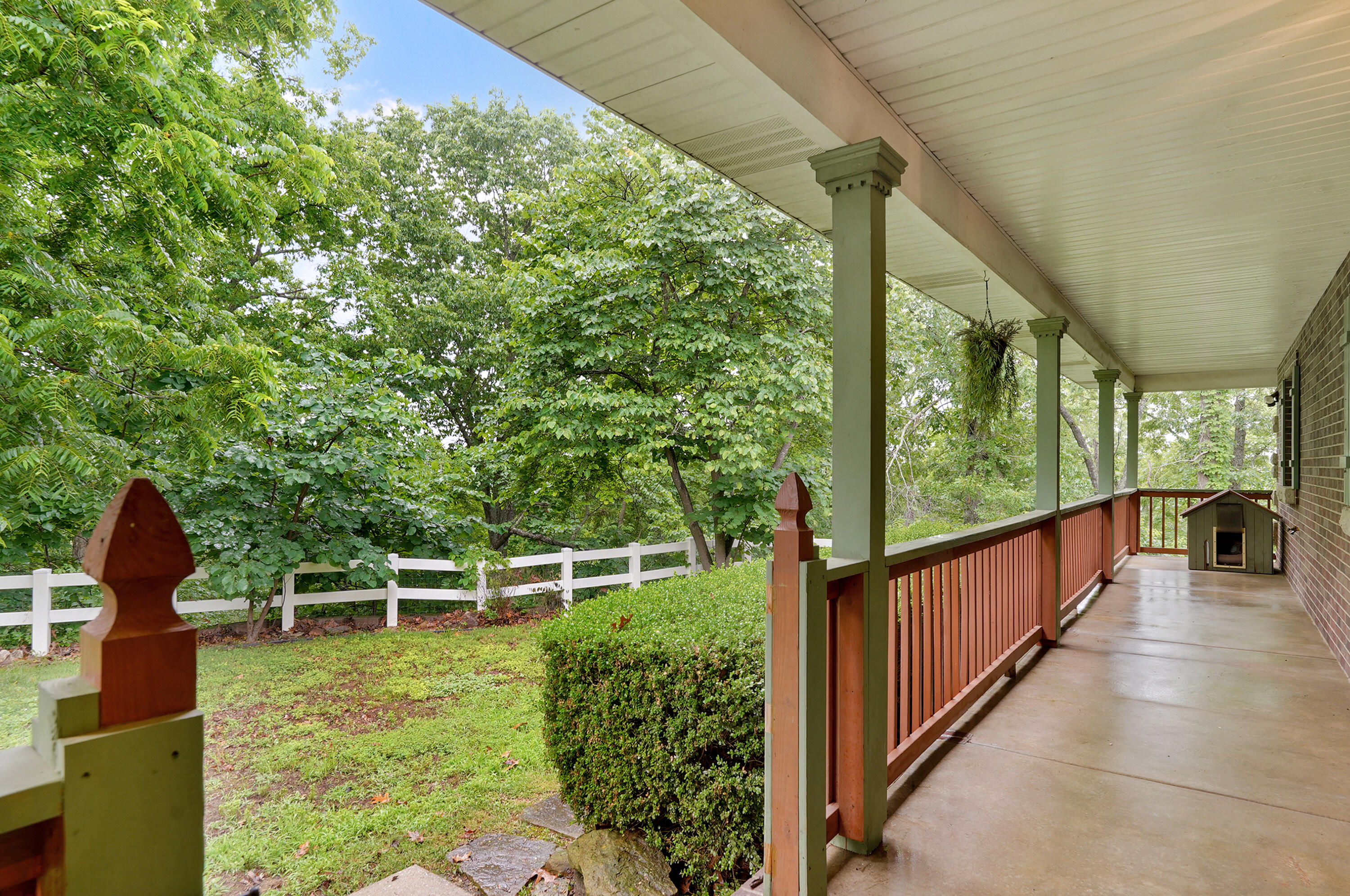 1908 Center Road Property Photo 20