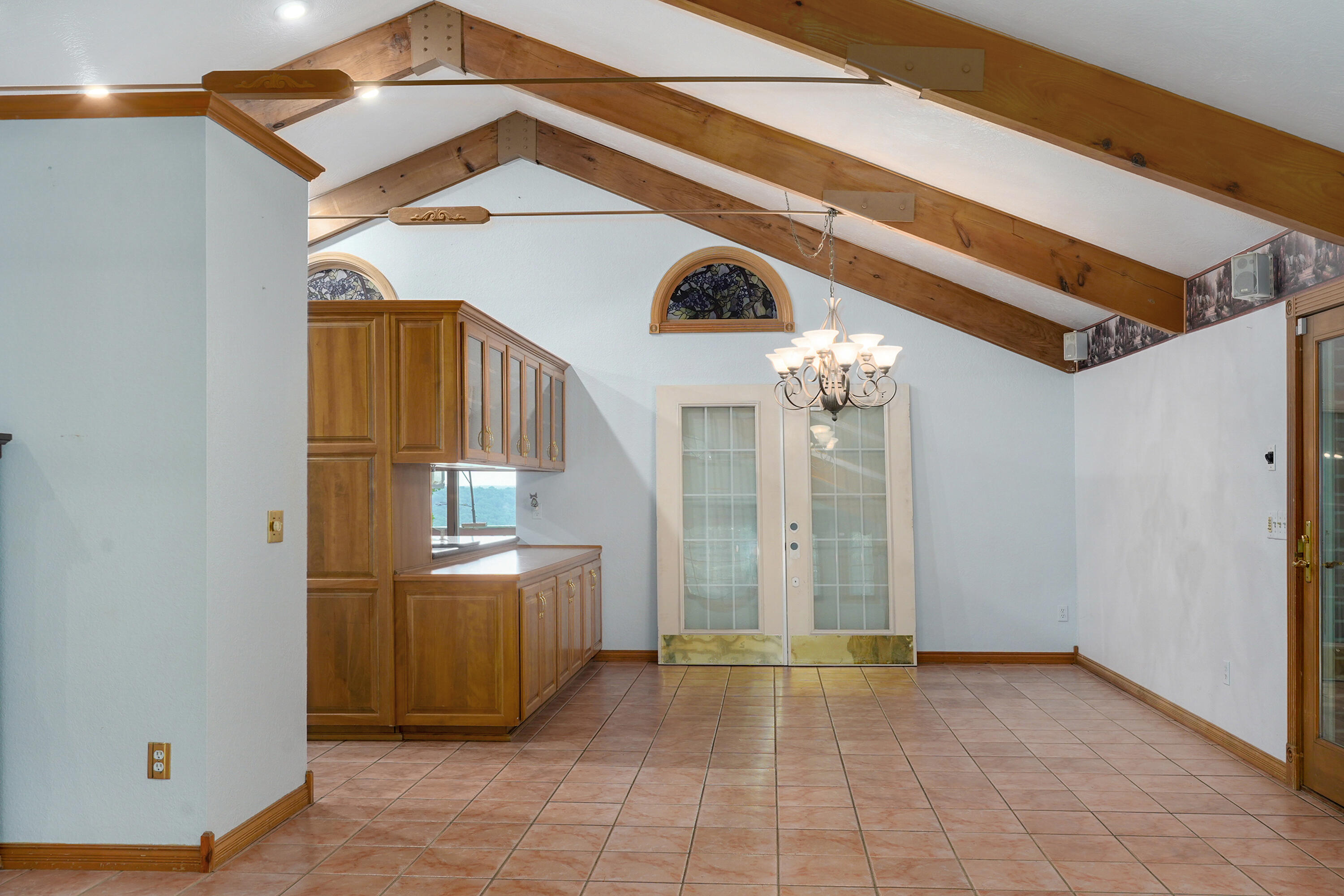 1908 Center Road Property Photo 27