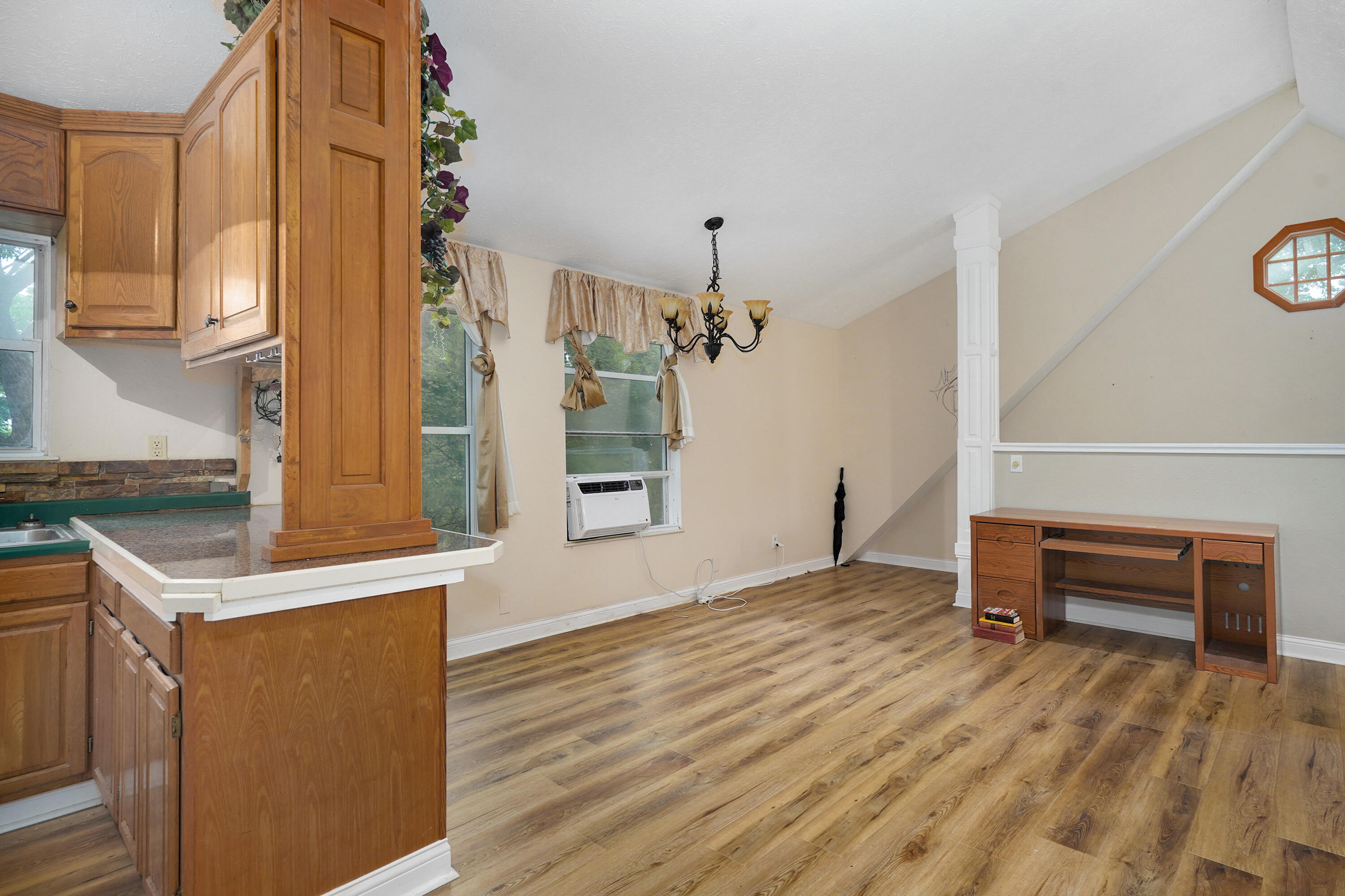1908 Center Road Property Photo 57