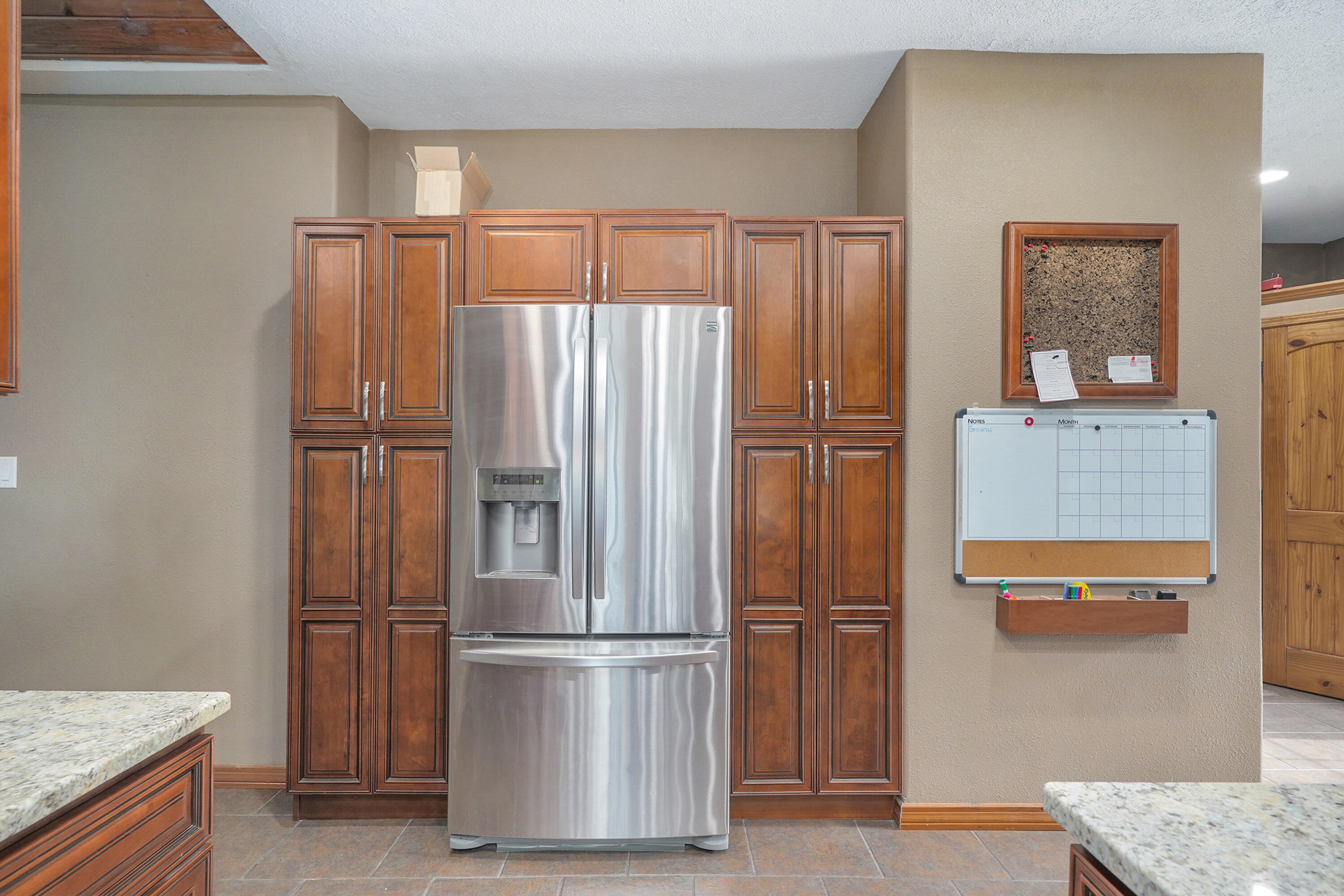 8105 North Farm Road 207 Property Photo 6