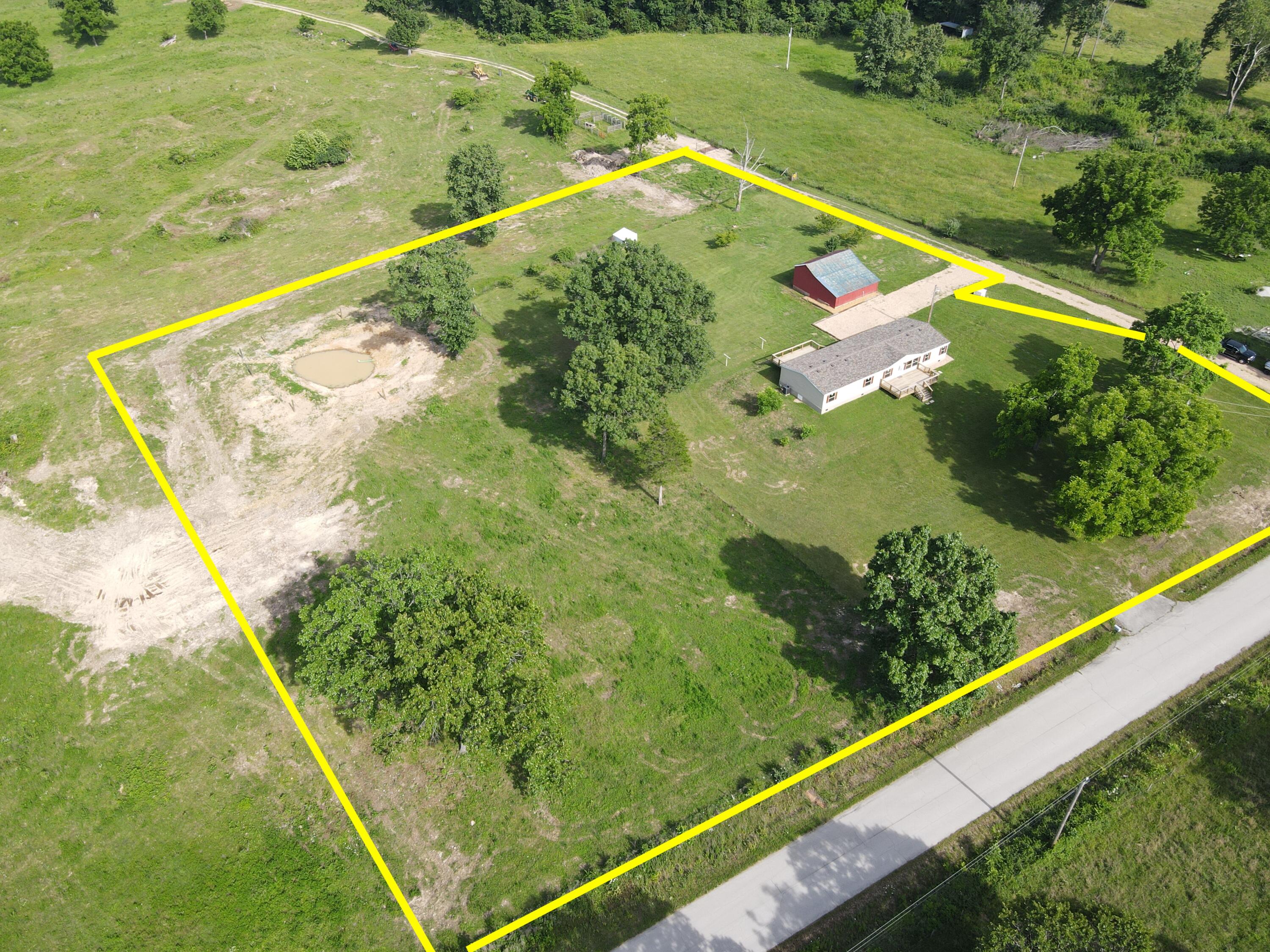 1032 County Road A-409 Property Photo 8