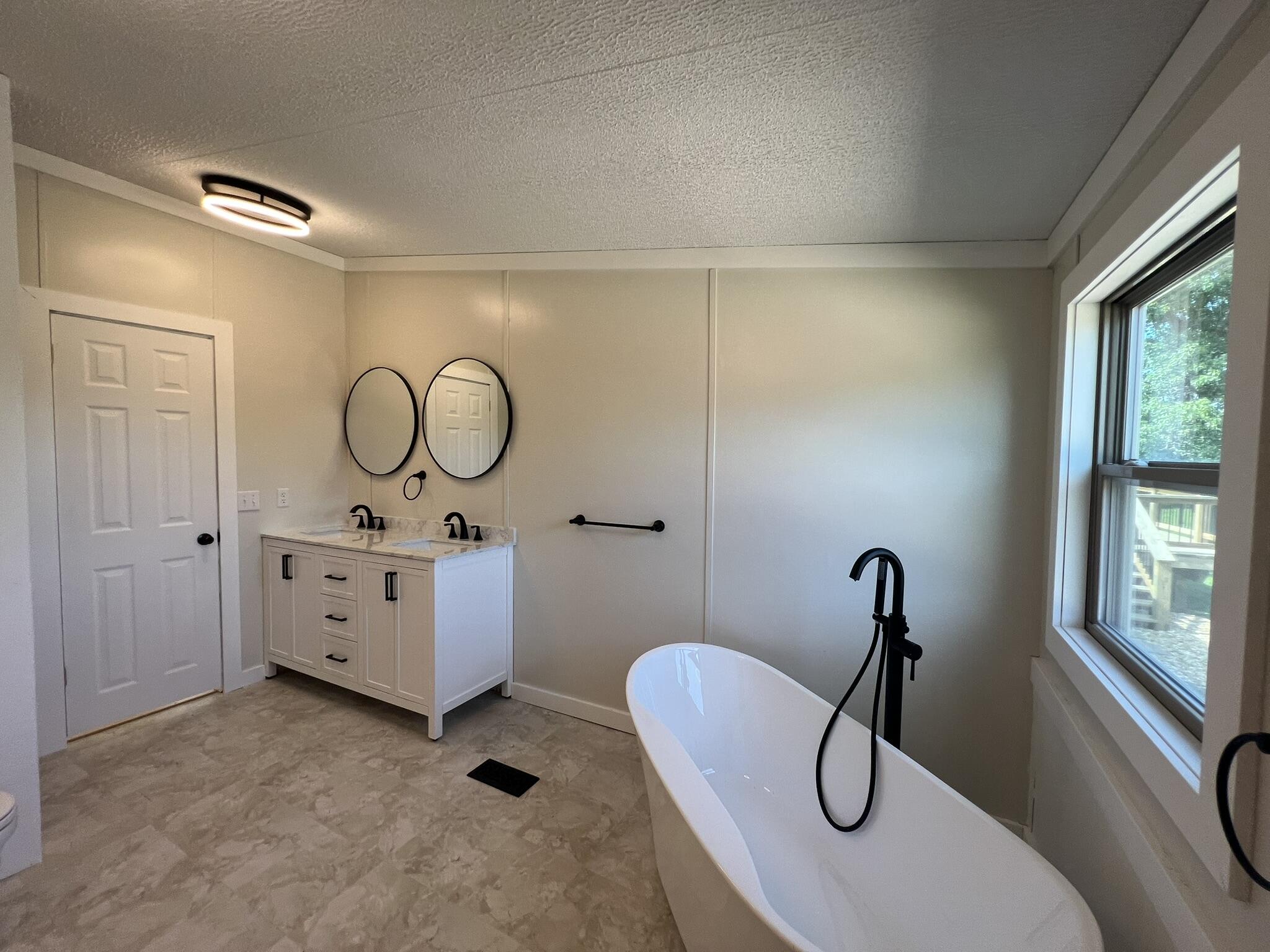 1032 County Road A-409 Property Photo 20