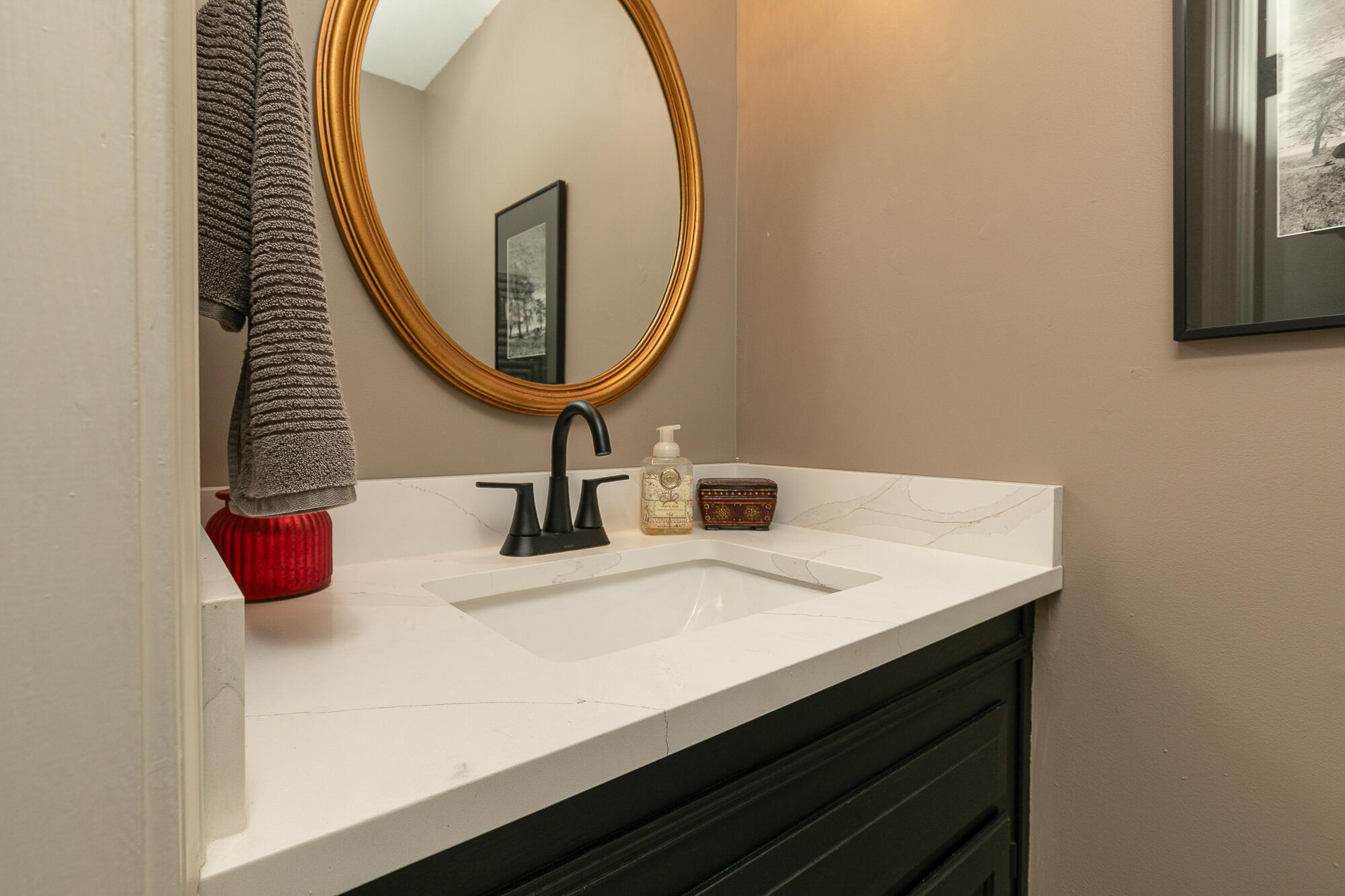 4845 South Ash Avenue Property Photo 17