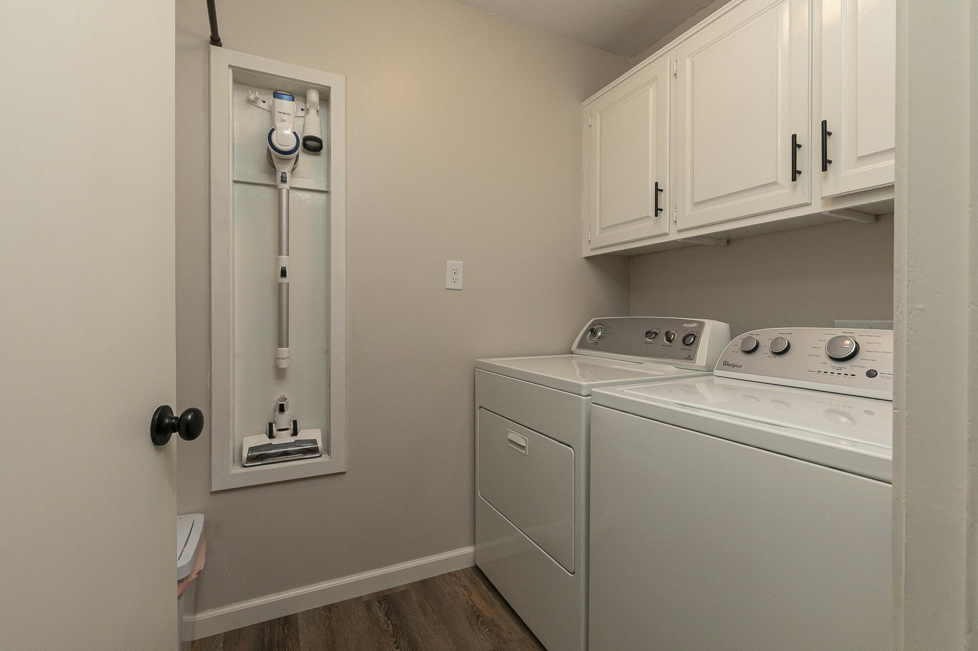 4845 South Ash Avenue Property Photo 18