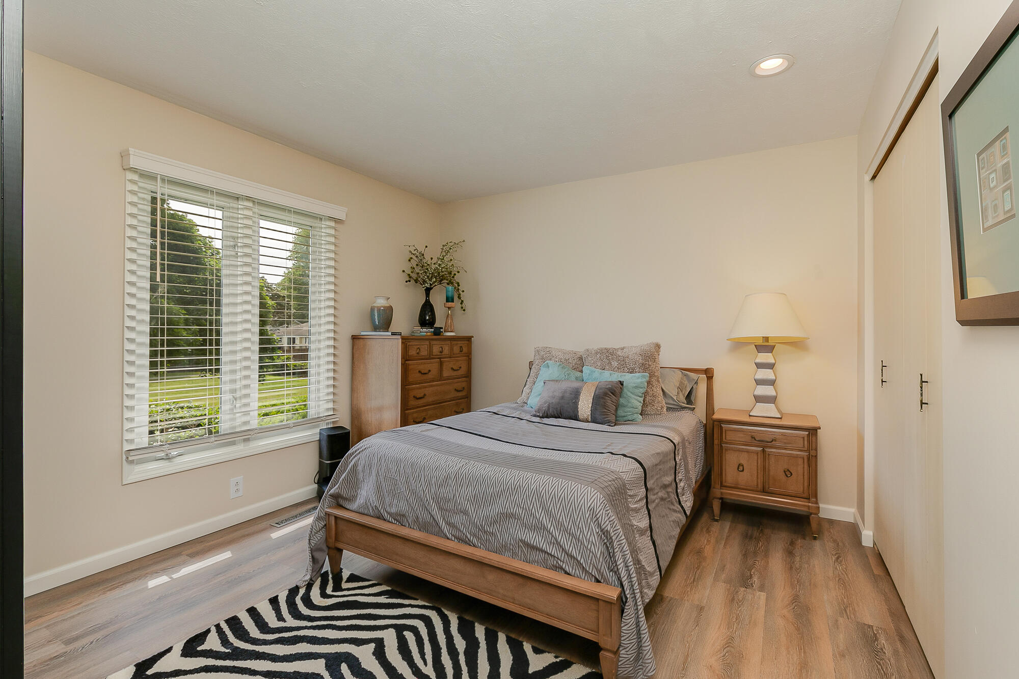 4845 South Ash Avenue Property Photo 29