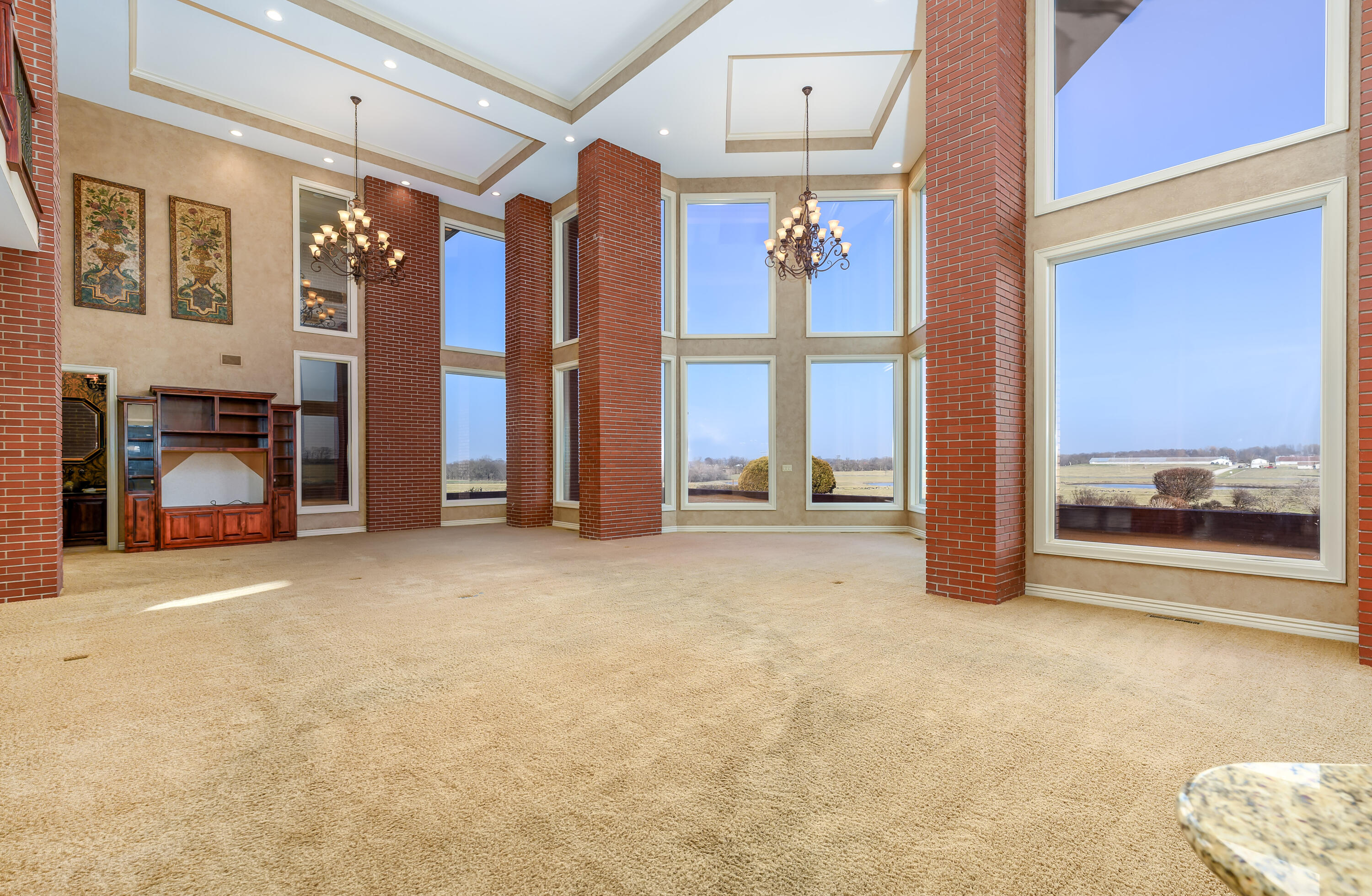 20478 Lawrence 2180 Property Photo 17