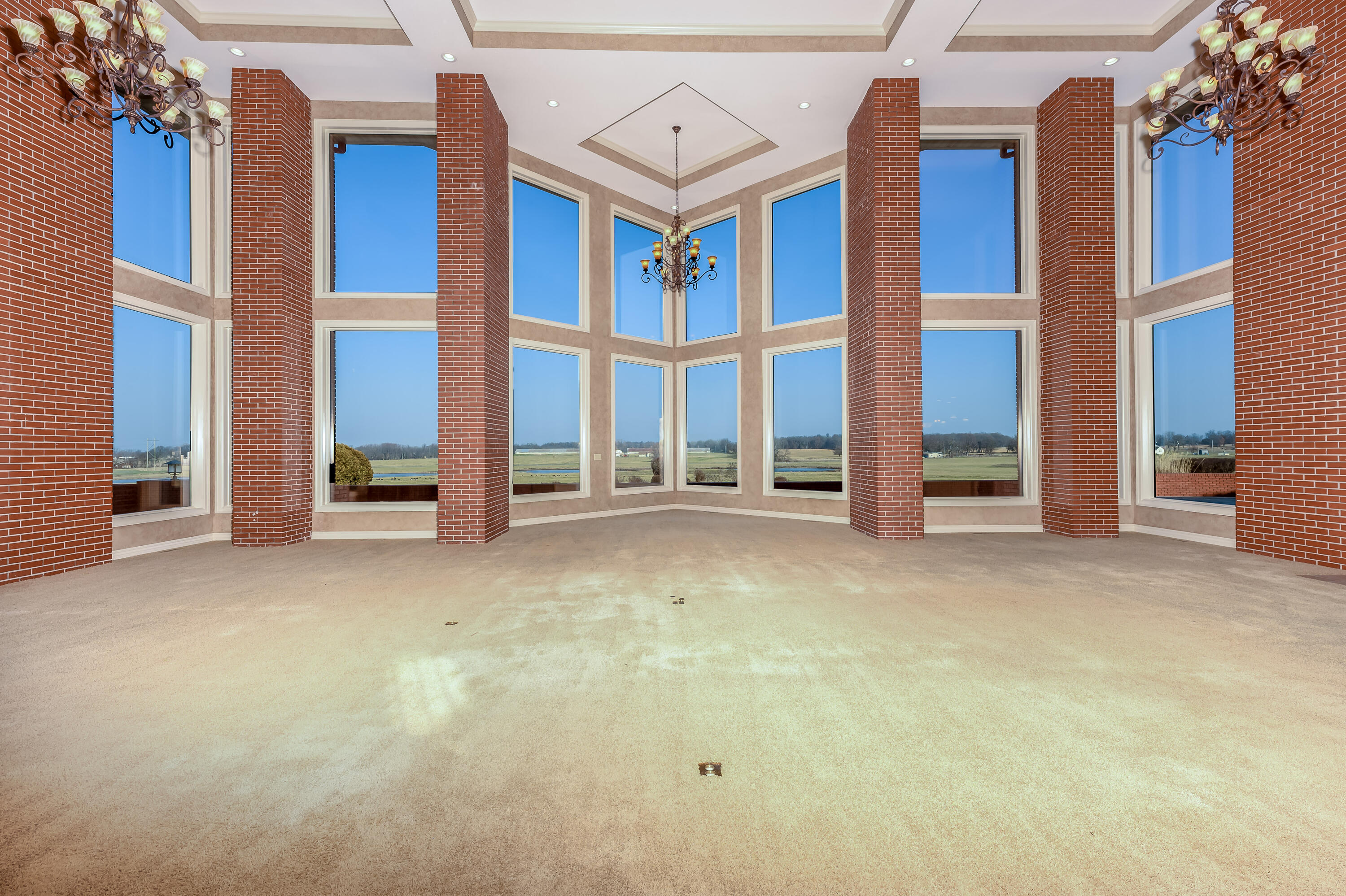 20478 Lawrence 2180 Property Photo 18