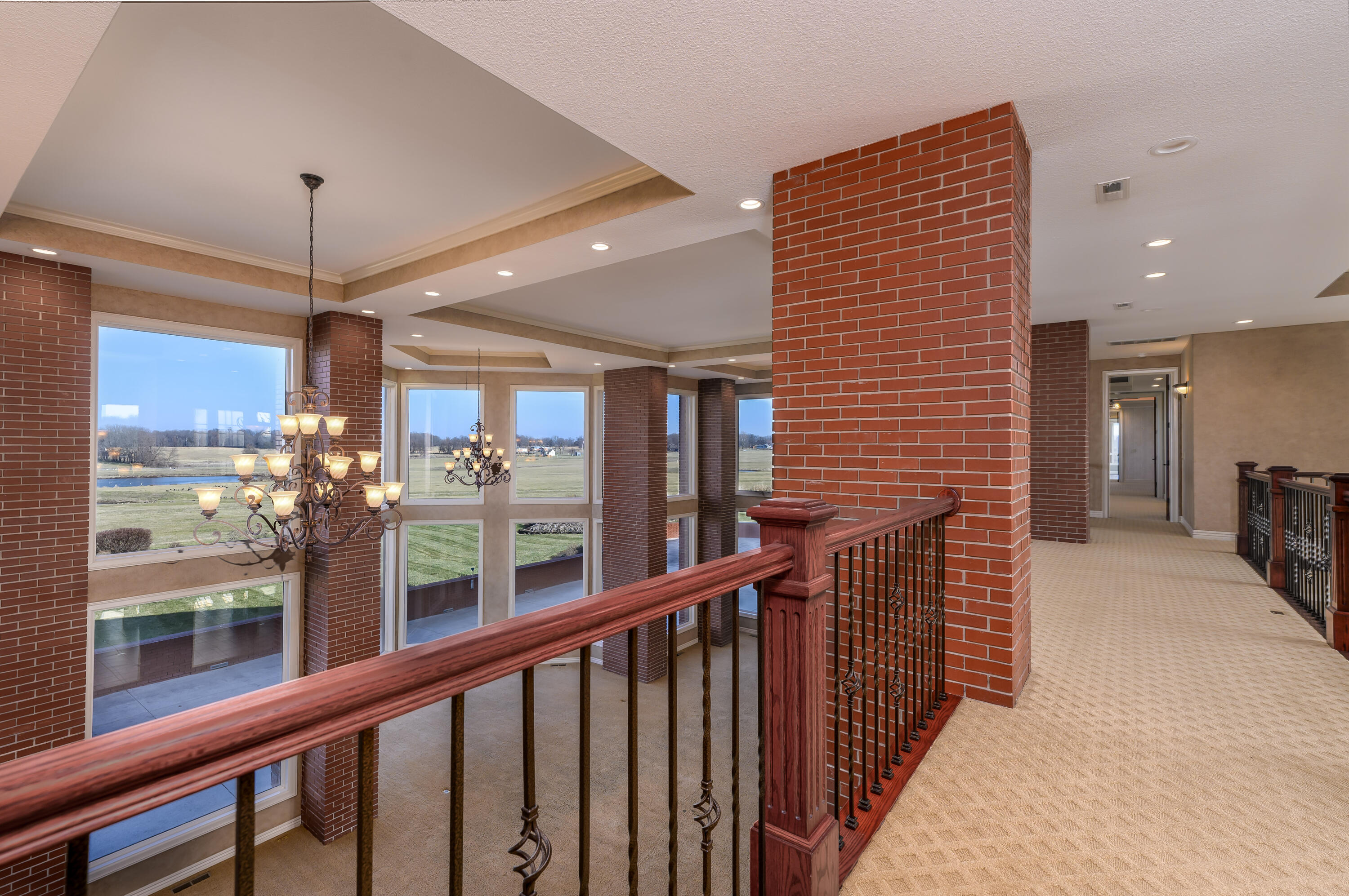 20478 Lawrence 2180 Property Photo 46