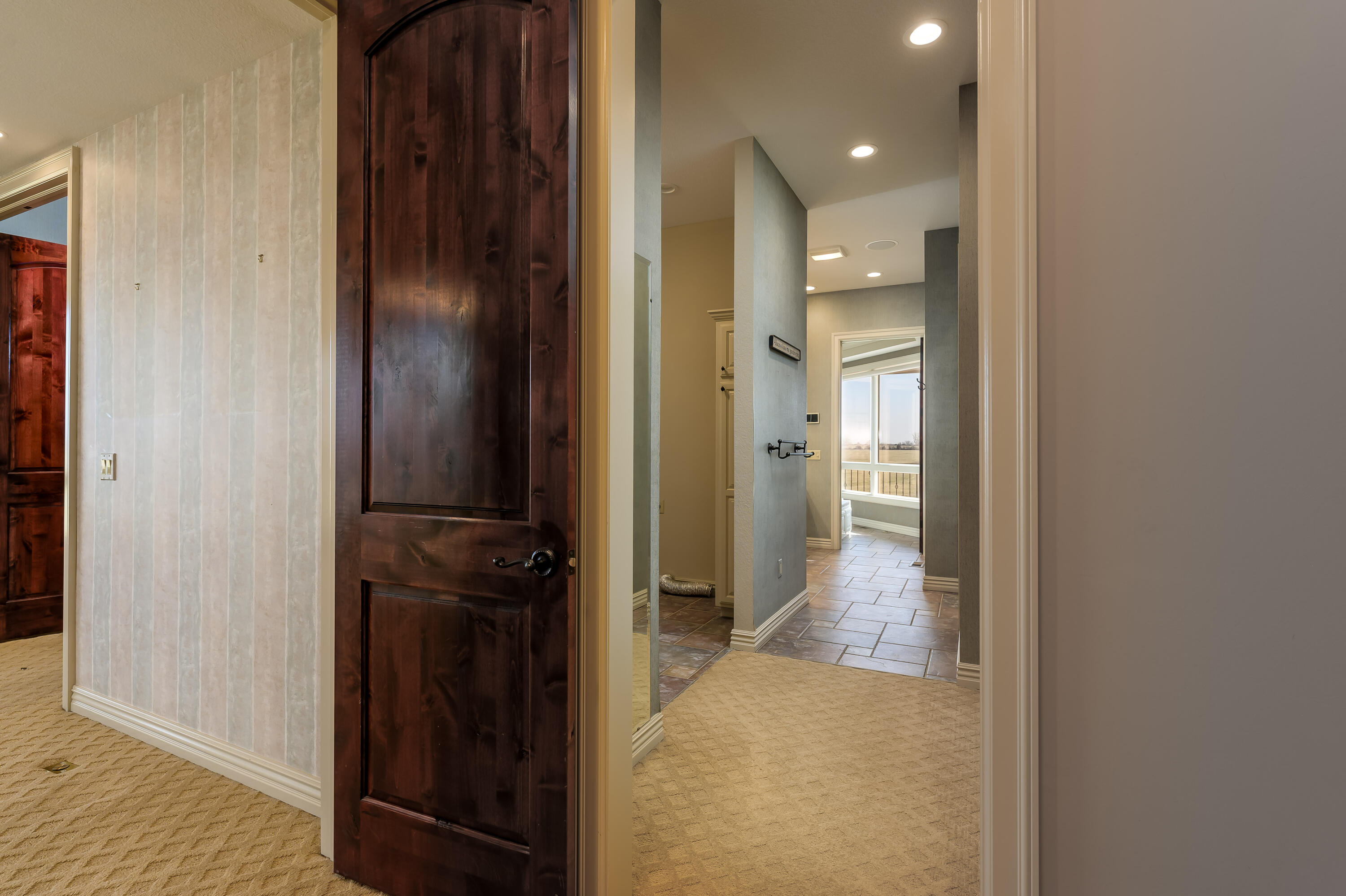 20478 Lawrence 2180 Property Photo 54