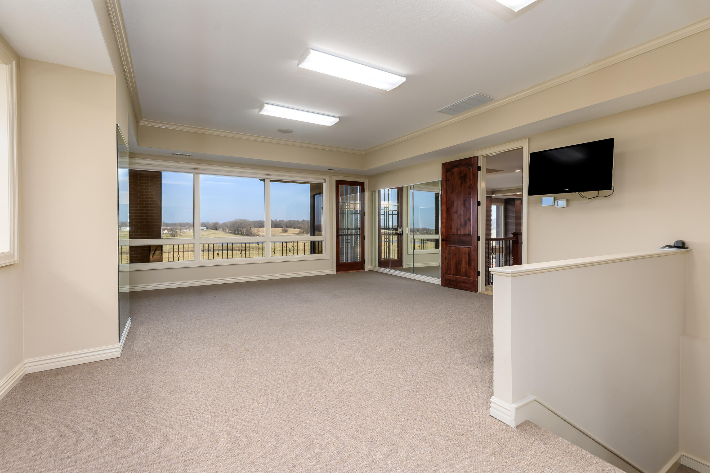 20478 Lawrence 2180 Property Photo 62