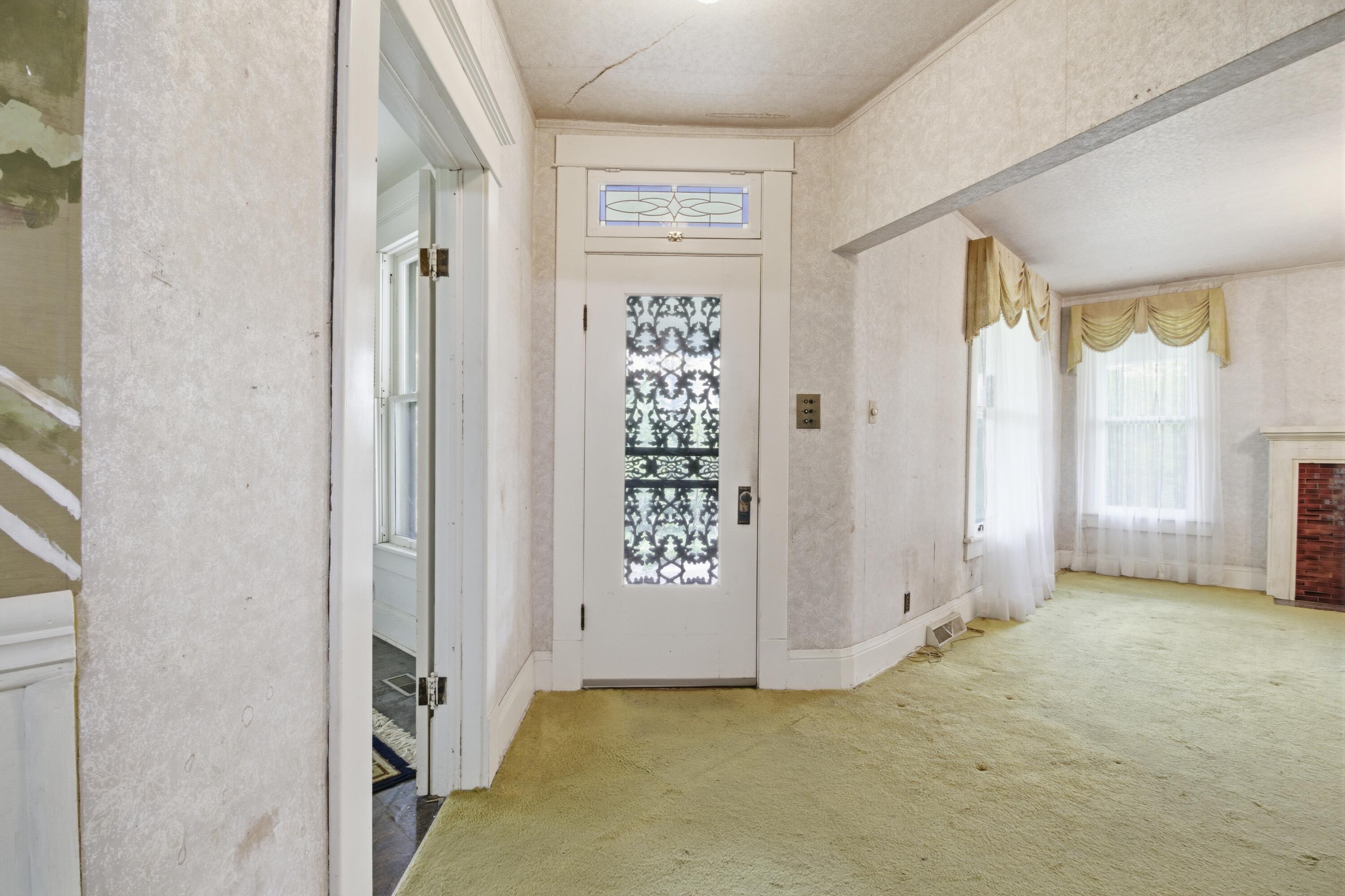 22539 Lawrence 1040 Property Photo 21