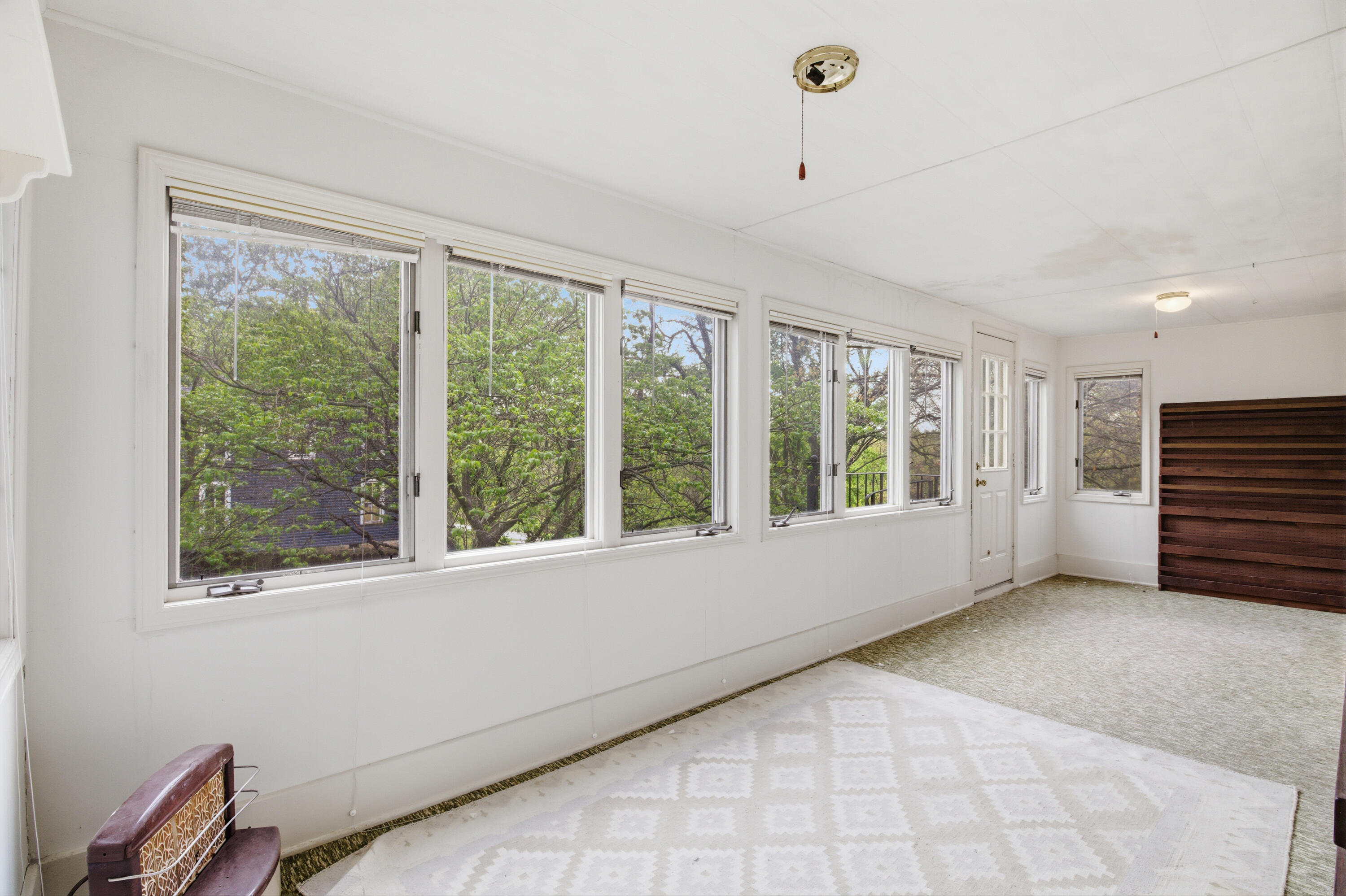 22539 Lawrence 1040 Property Photo 40
