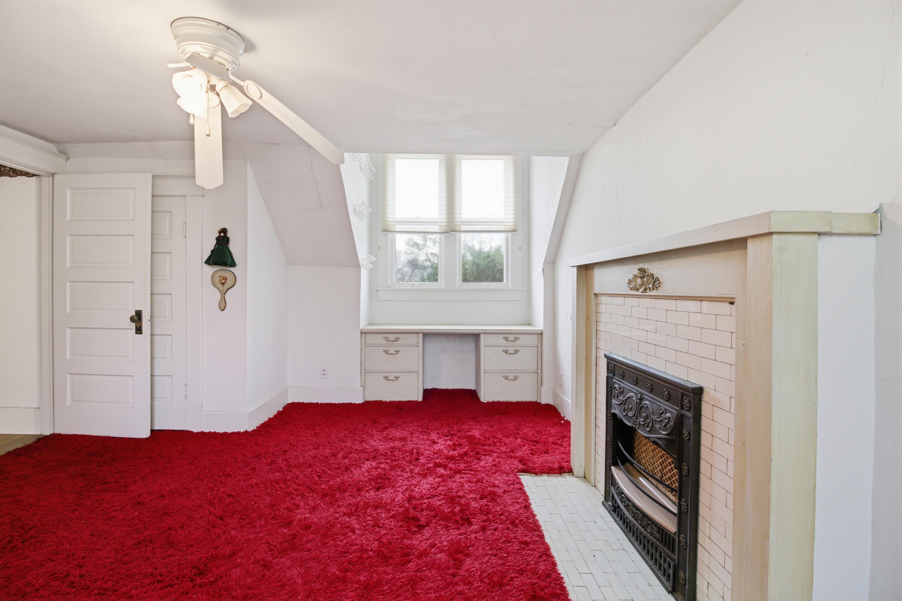 22539 Lawrence 1040 Property Photo 44