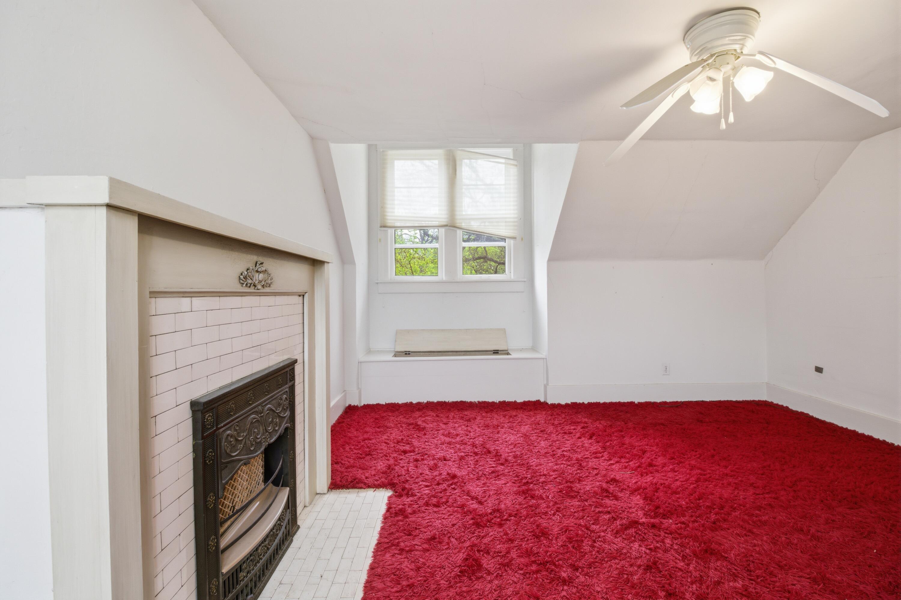 22539 Lawrence 1040 Property Photo 45