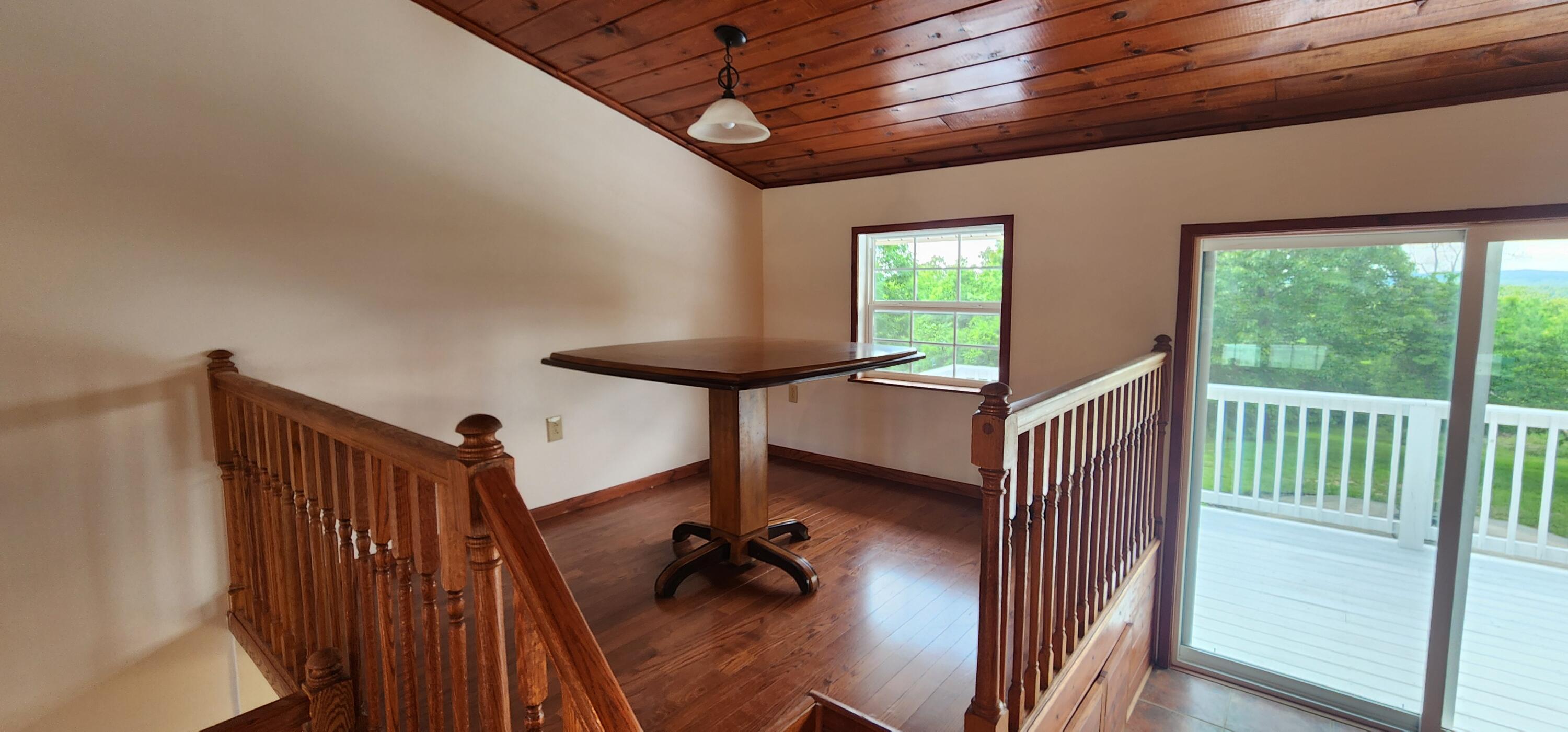 17529 St Highway U Property Photo 7