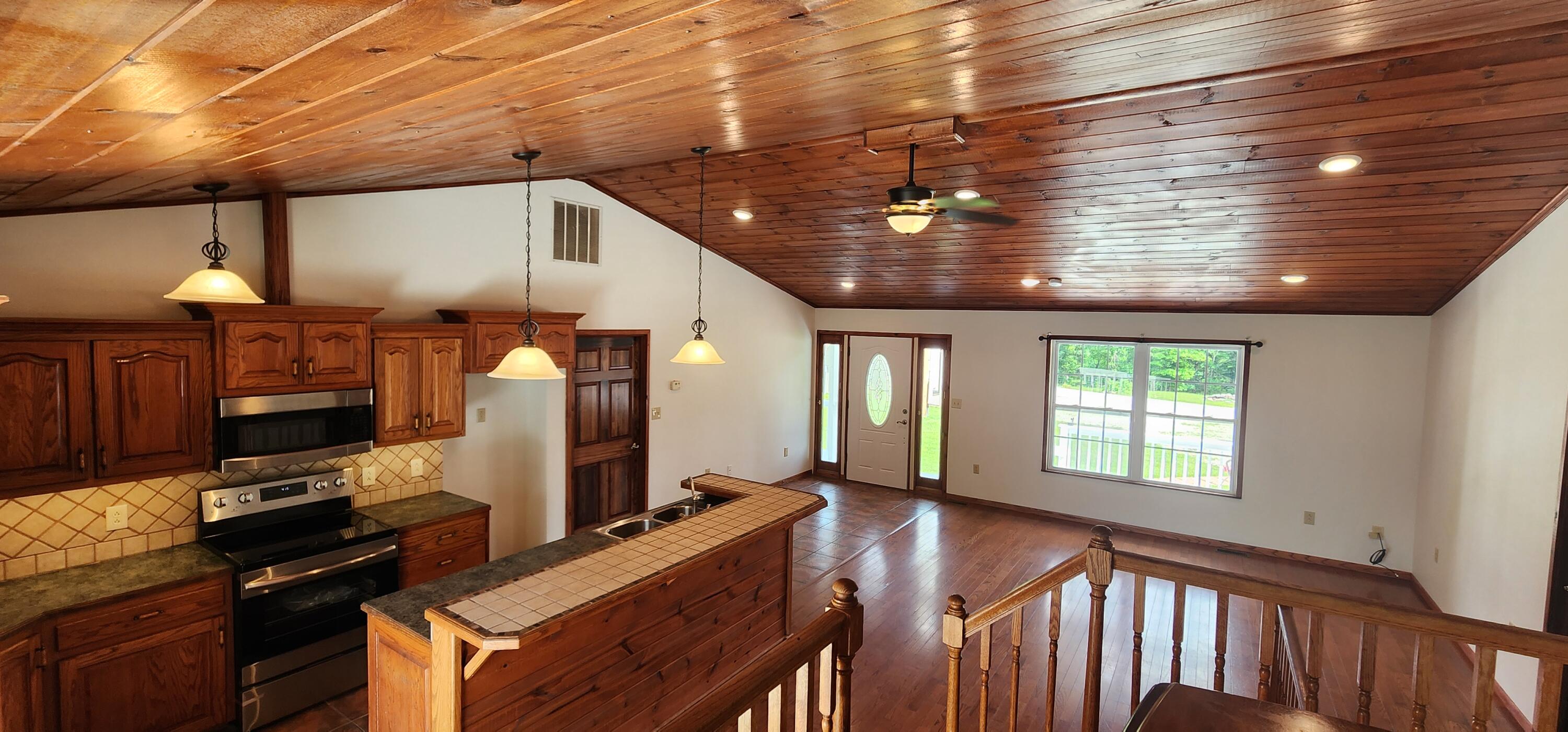 17529 St Highway U Property Photo 8