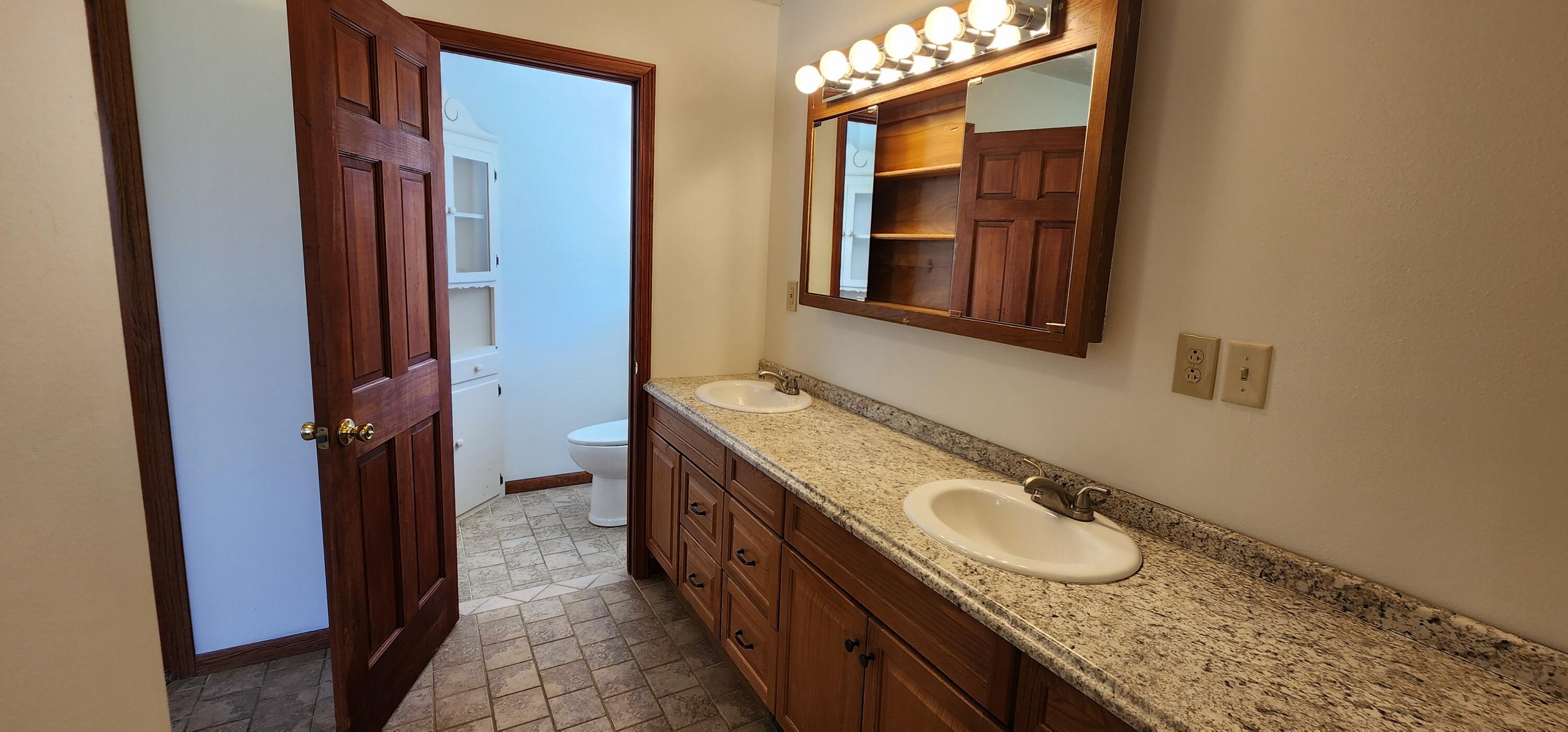 17529 St Highway U Property Photo 14