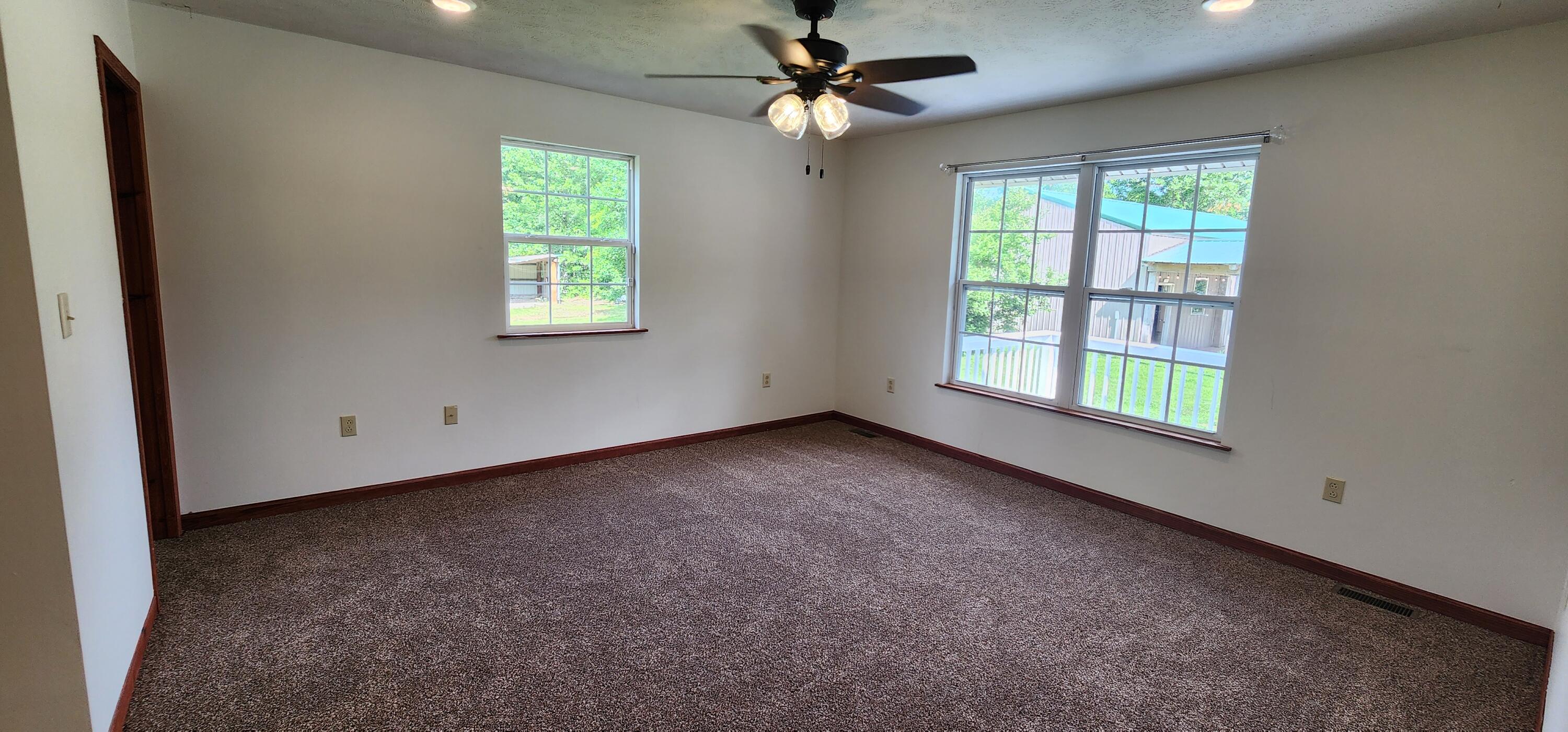 17529 St Highway U Property Photo 16