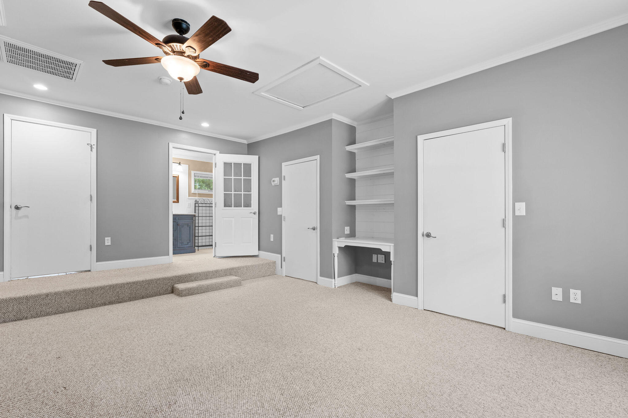 909 Cliff Drive Property Photo 16