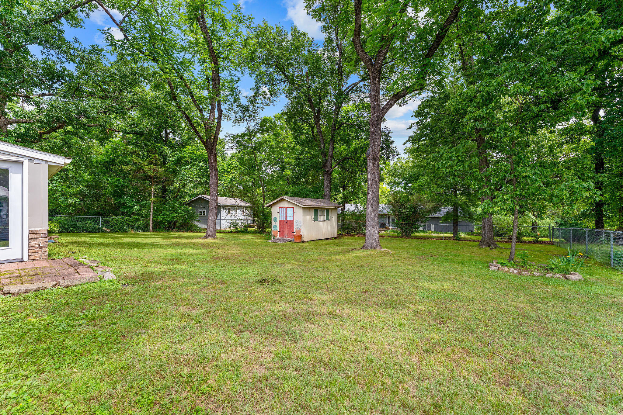 909 Cliff Drive Property Photo 27
