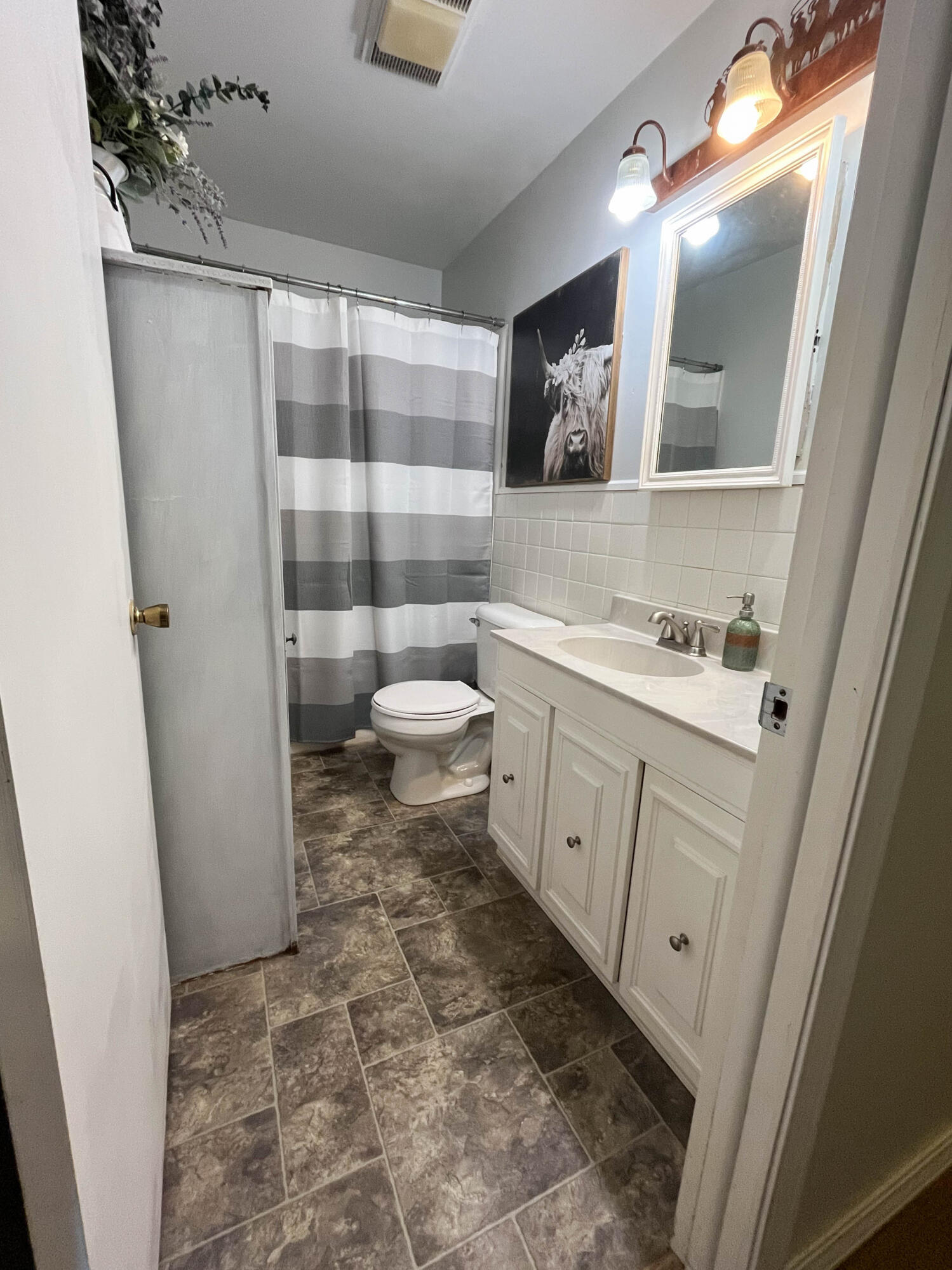 313 Beatrice Street Property Photo 14