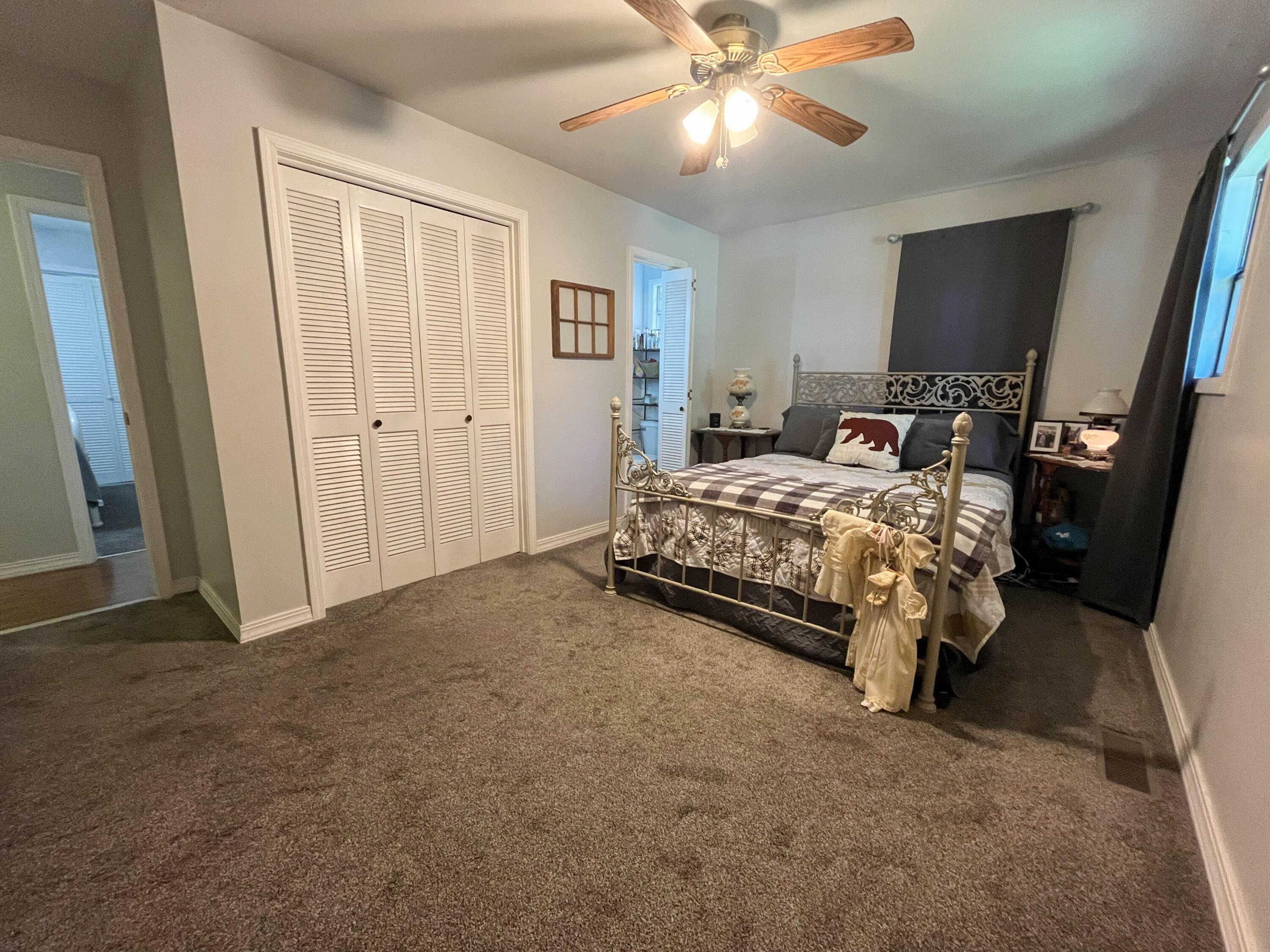 313 Beatrice Street Property Photo 18