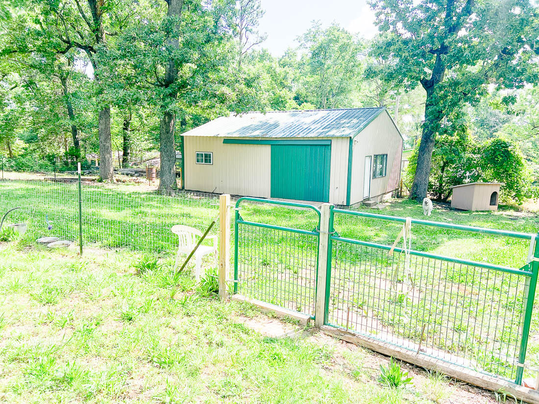 233 County Road 638 Property Photo 3