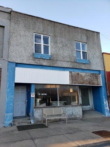 210 East Broadway Street Property Photo 2