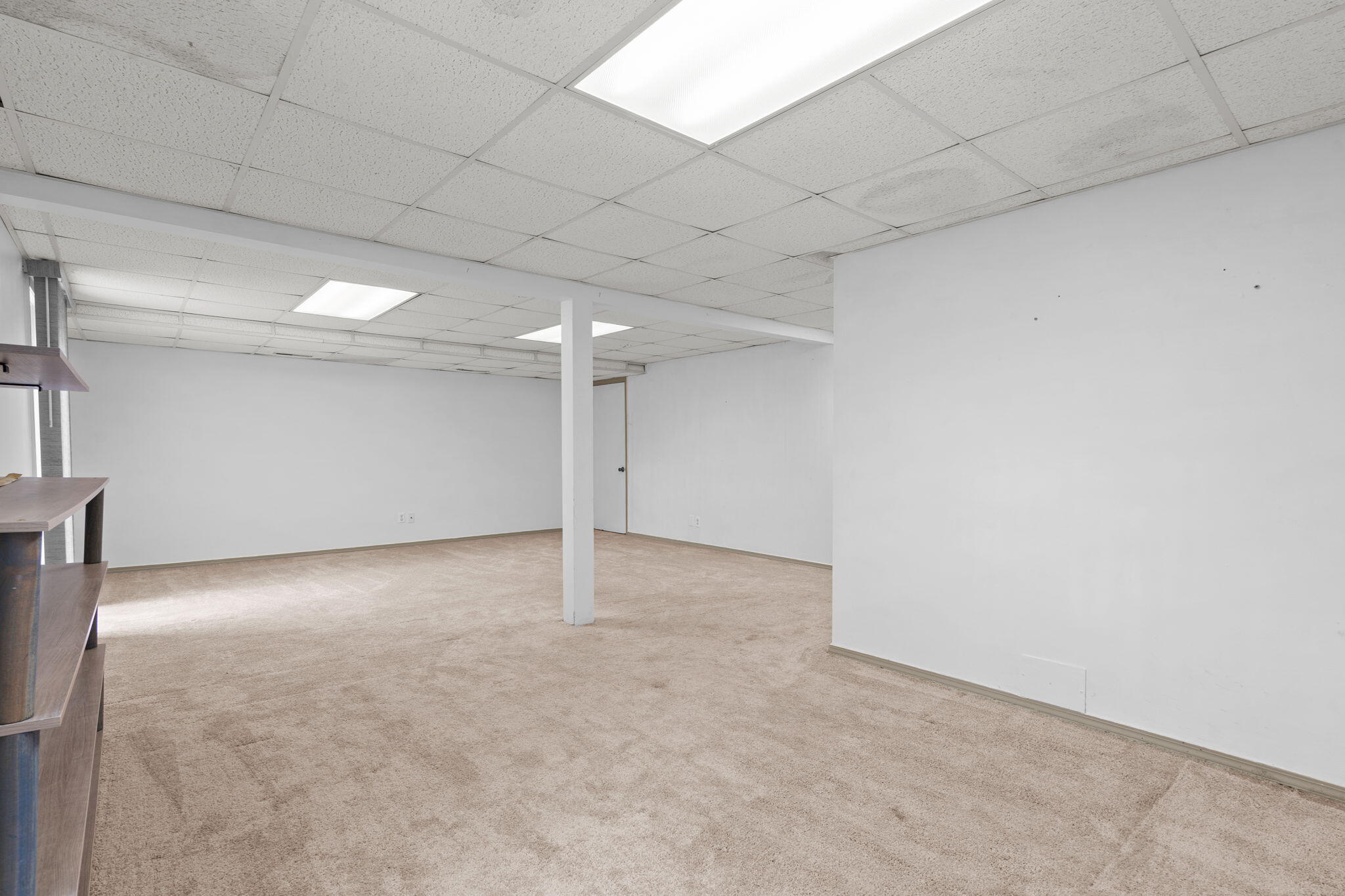 27 Lakeshore Drive A & B Property Photo 16