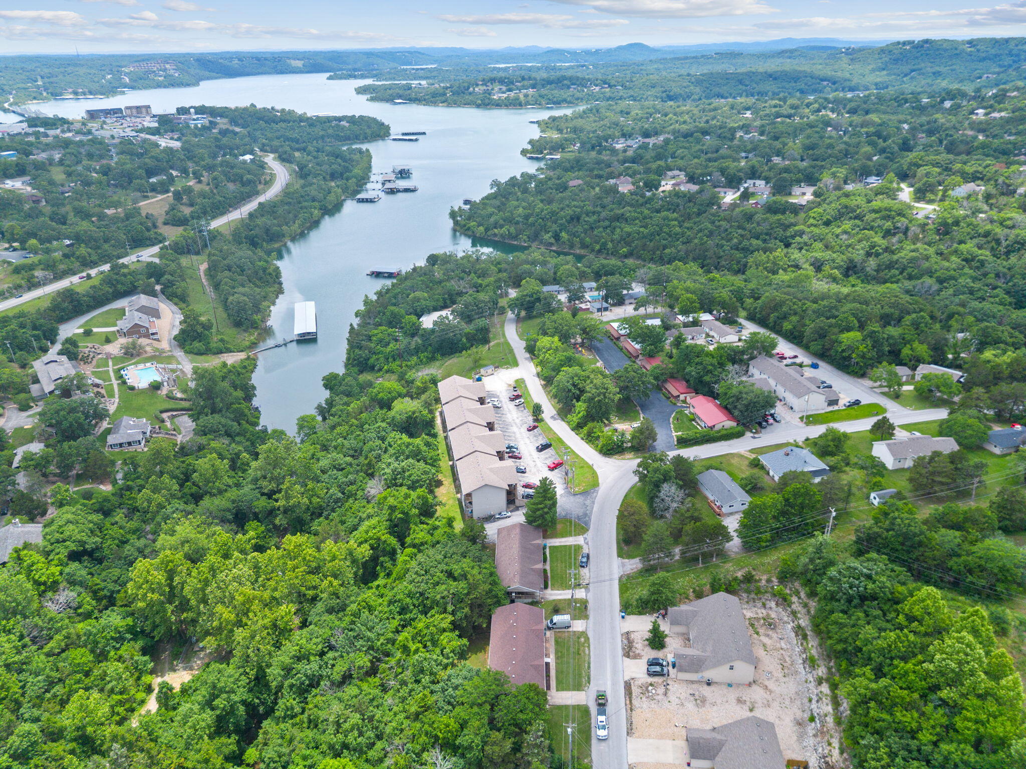 27 Lakeshore Drive A & B Property Photo 20