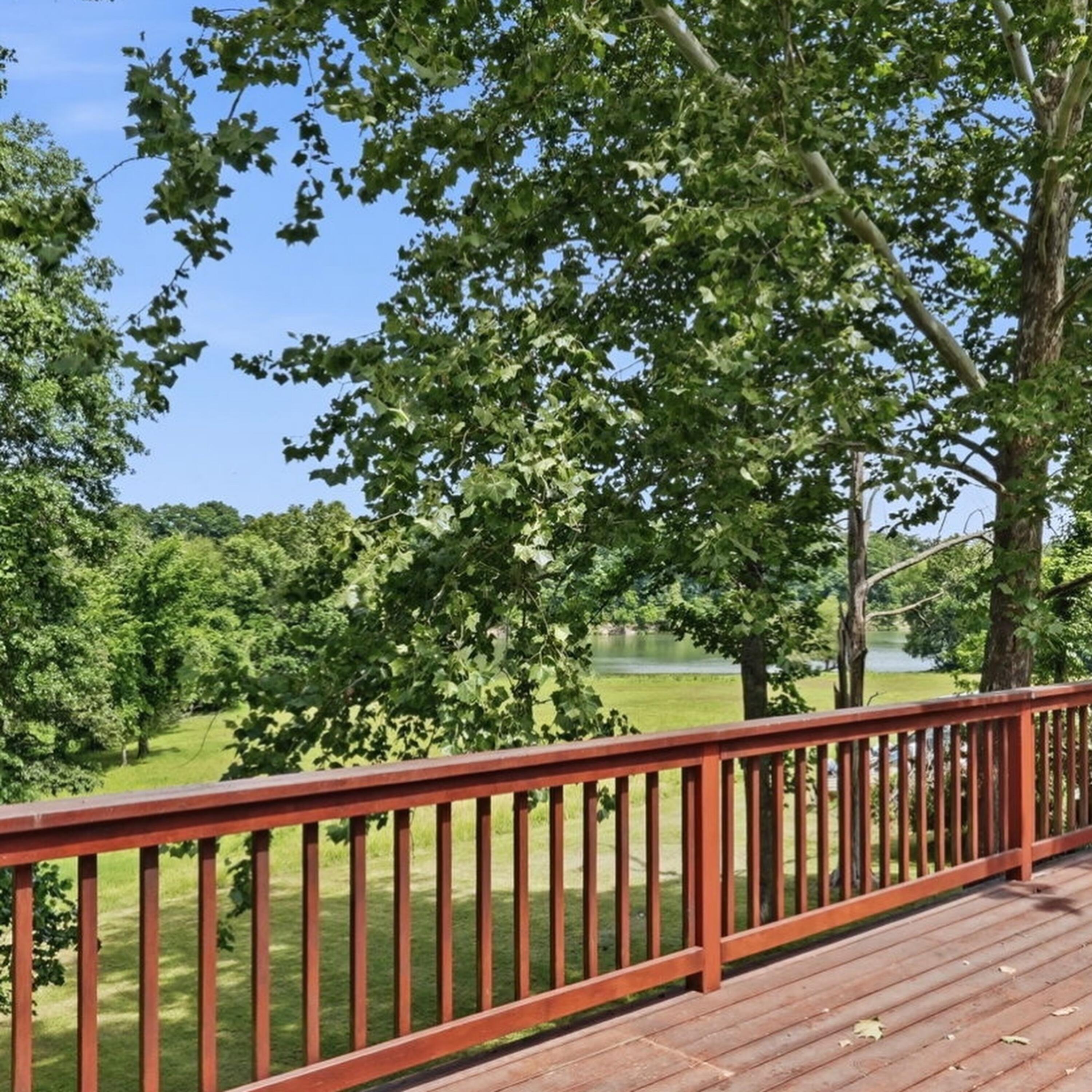 441 Cane Cove Road Property Photo 4
