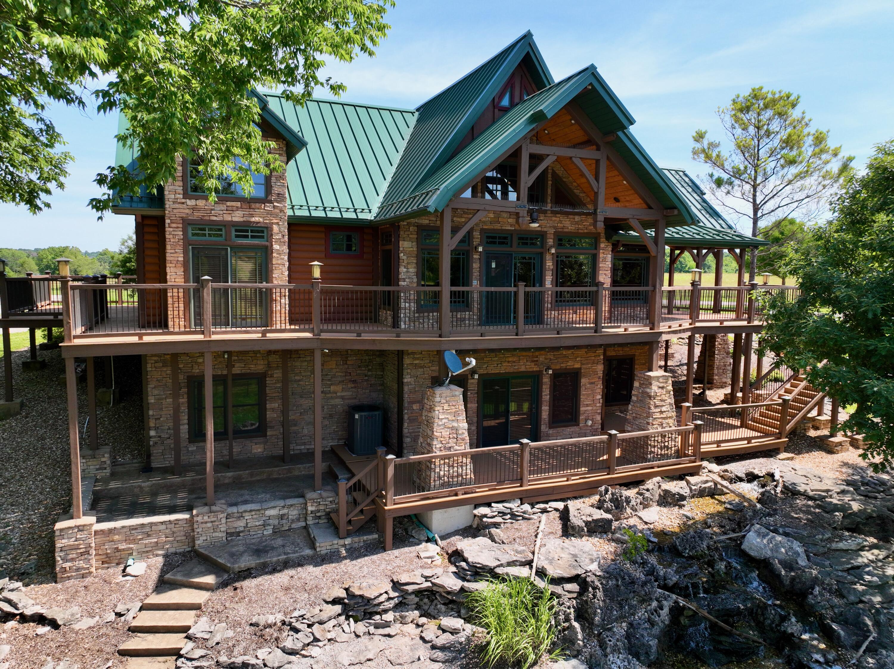 1781 West Blue Springs Road Property Photo 4